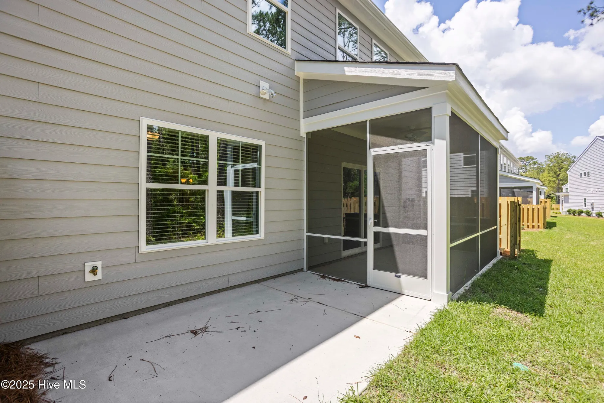 Property Slideshow image 64 of 67 | 304 lusterleaf ln 1, Shallotte, NC, 28470