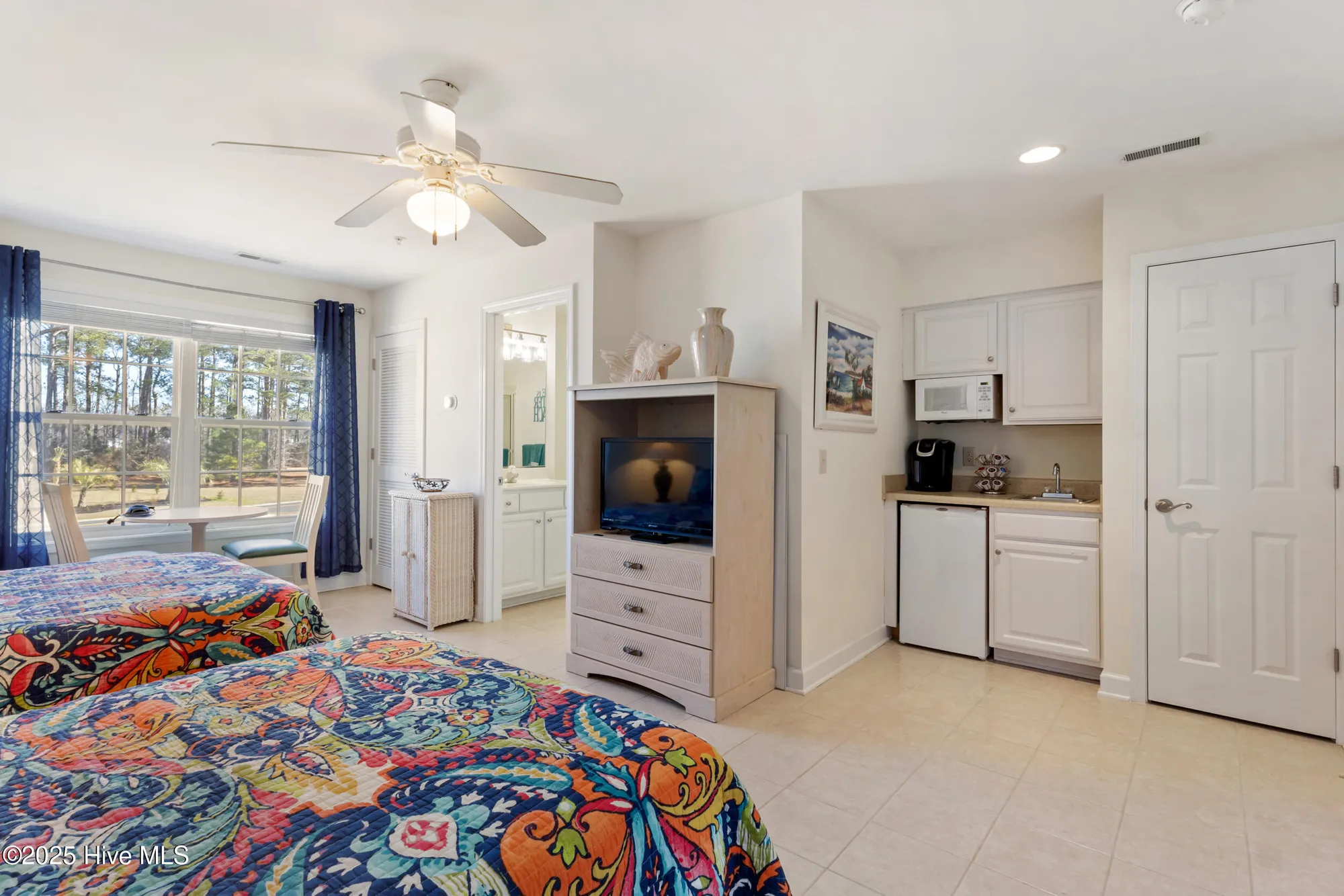 Property Slideshow image 13 of 55 | 1215 n middleton dr 2204, Calabash, NC, 28467