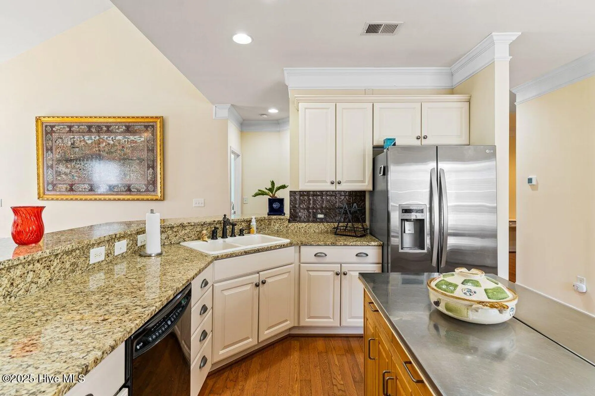 Property Slideshow image 12 of 40 | 170 bellwood cir, Sunset Beach, NC, 28468