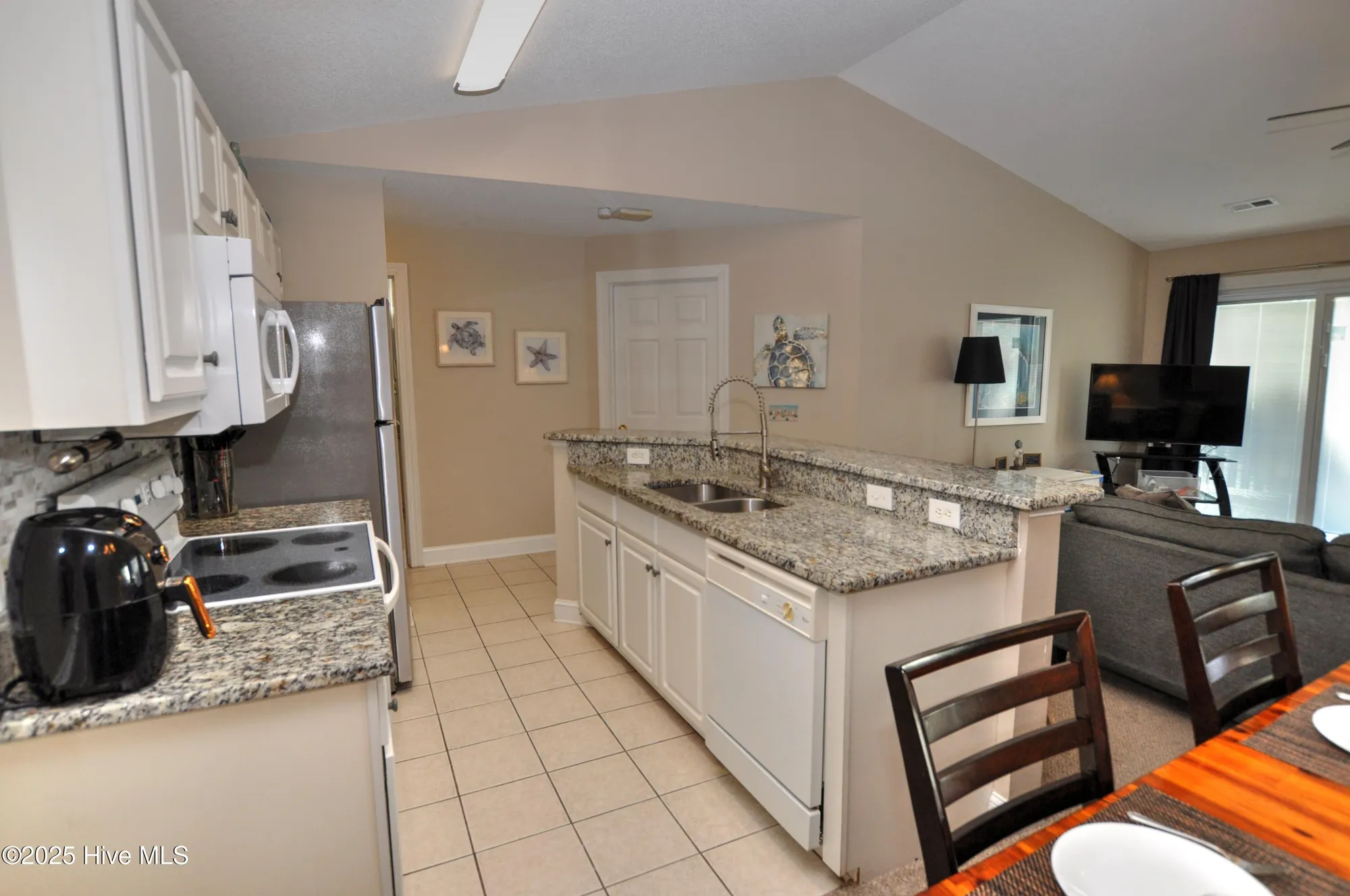 Property Slideshow image 11 of 31 | 330 s middleton dr nw unit 1508, Calabash, NC, 28467