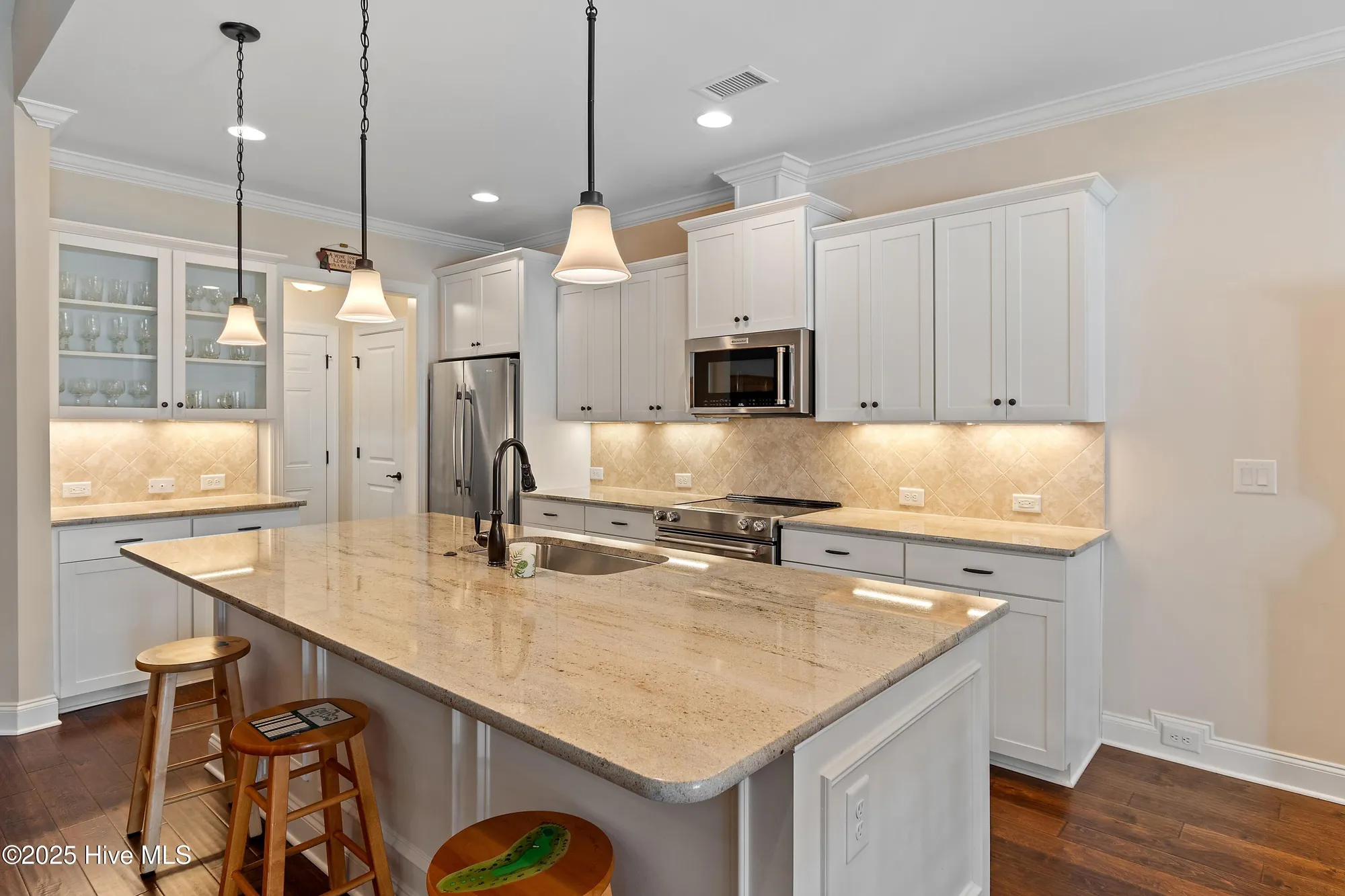 Property Slideshow image 22 of 55 | 3754 canary ln, Southport, NC, 28461