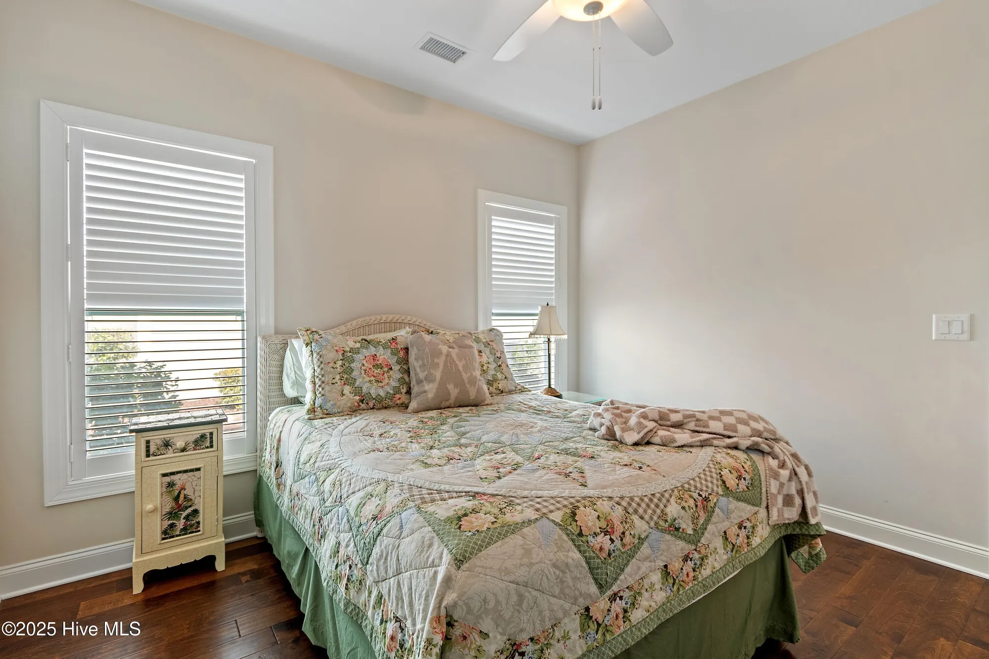 Property Slideshow image 15 of 55 | 3754 canary ln, Southport, NC, 28461