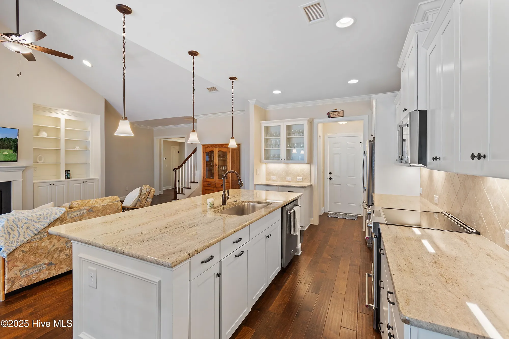 Property Slideshow image 23 of 55 | 3754 canary ln, Southport, NC, 28461