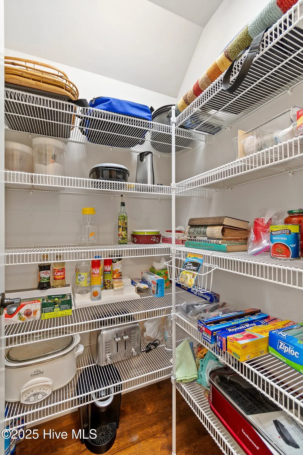 Property Slideshow image 27 of 55 | 3754 canary ln, Southport, NC, 28461