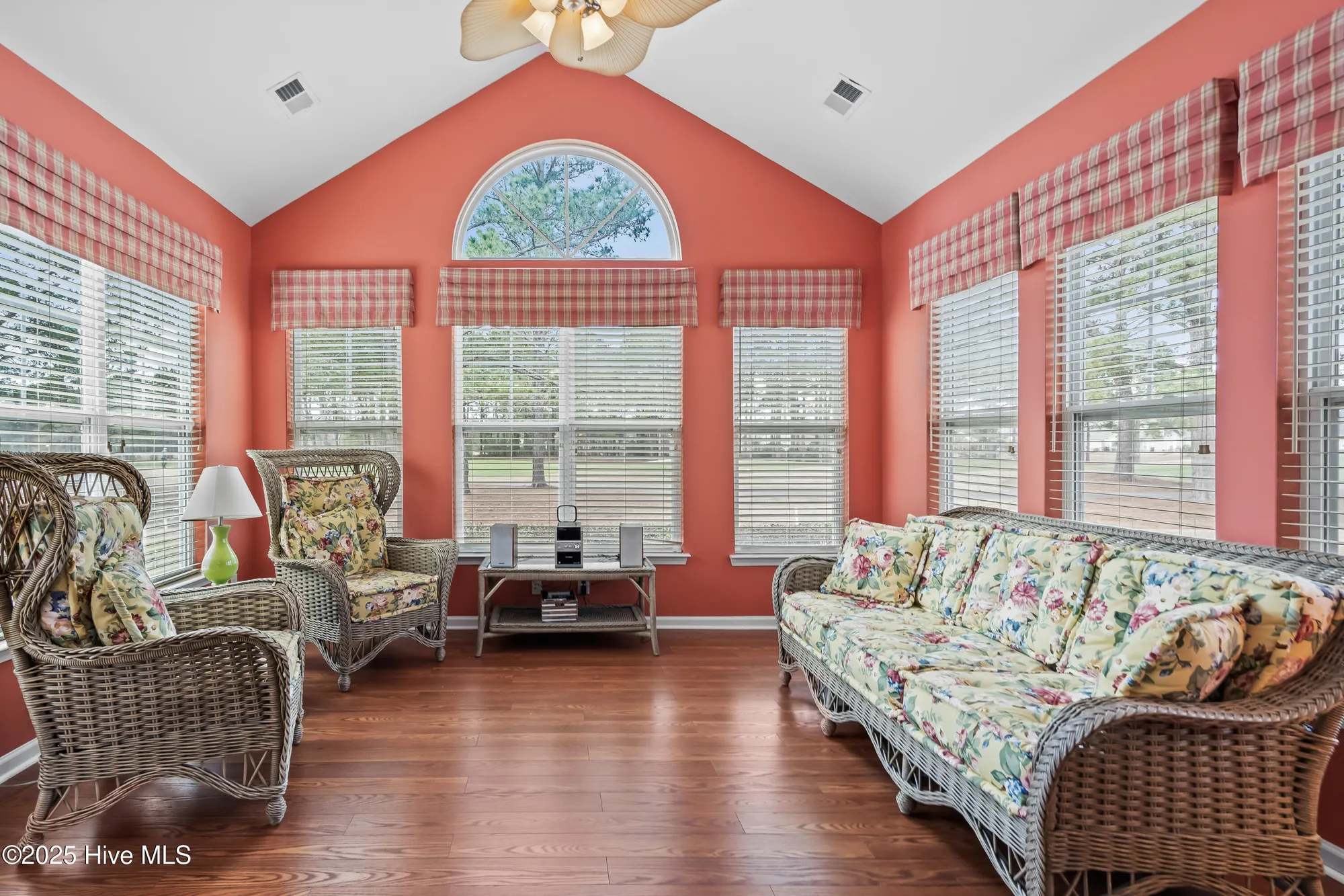 Property Slideshow image 13 of 46 | 641 meadowbrook ln, Calabash, NC, 28467
