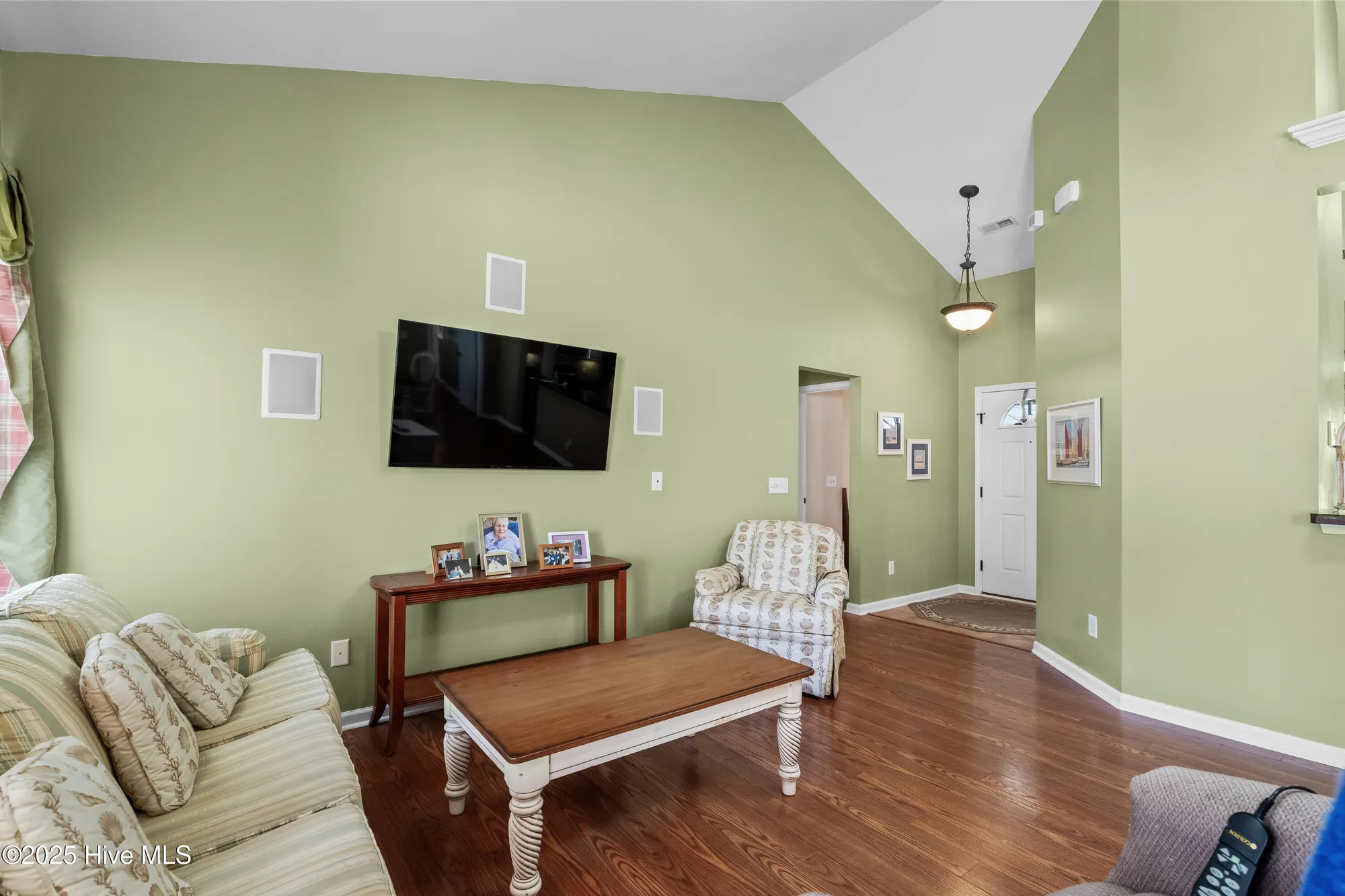 Property Slideshow image 4 of 46 | 641 meadowbrook ln, Calabash, NC, 28467