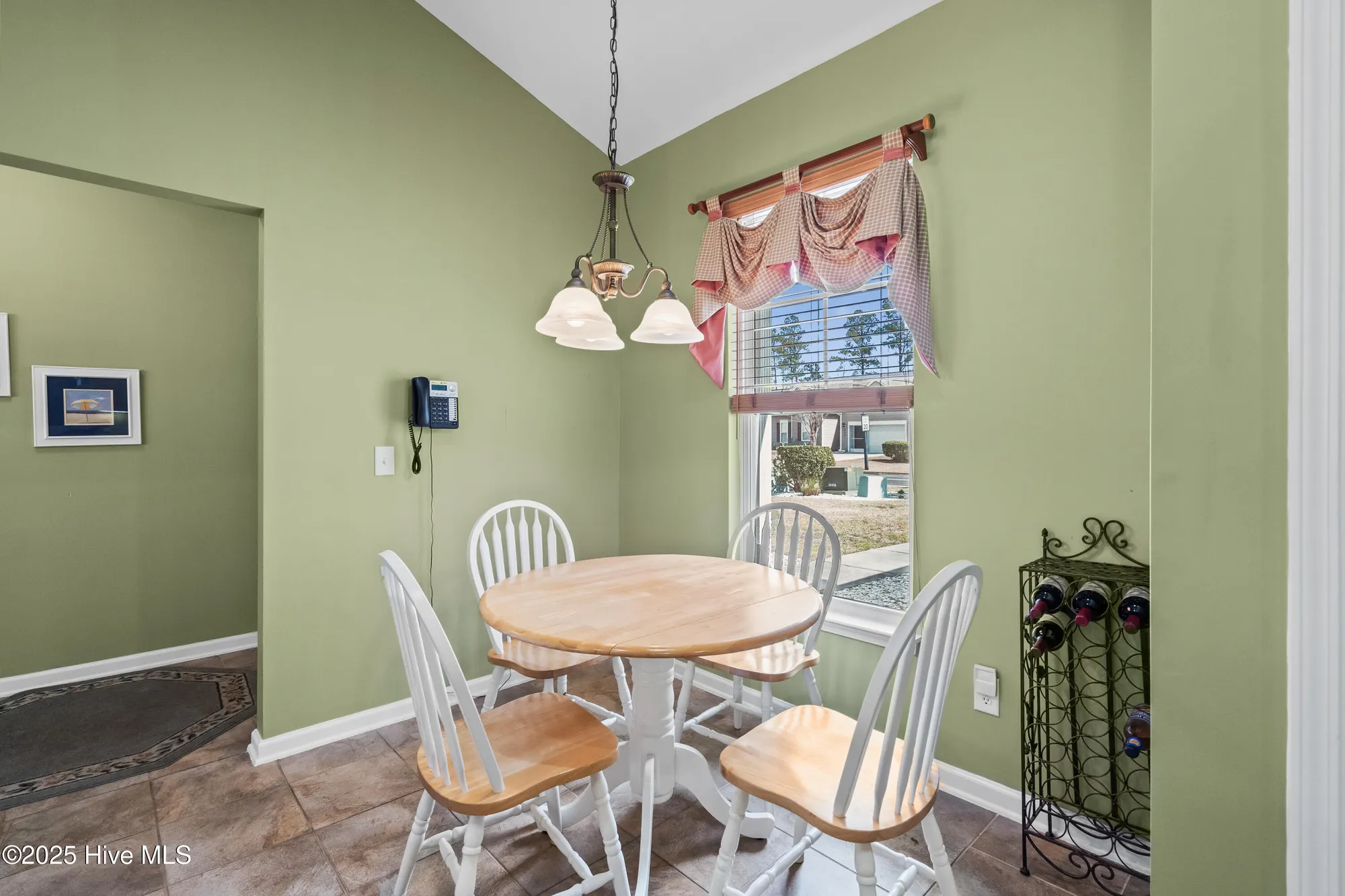 Property Slideshow image 10 of 46 | 641 meadowbrook ln, Calabash, NC, 28467