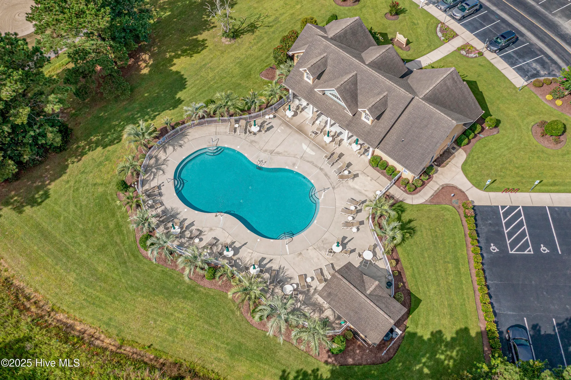 Property Slideshow image 41 of 46 | 641 meadowbrook ln, Calabash, NC, 28467