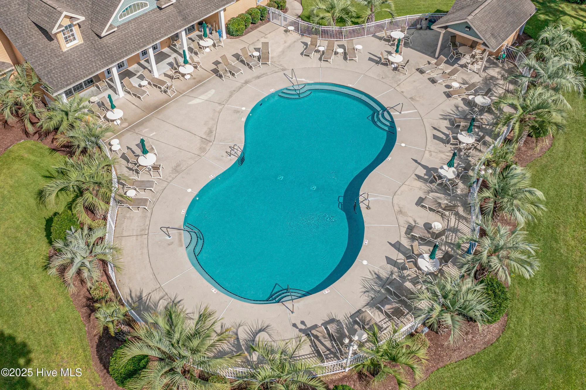 Property Slideshow image 42 of 46 | 641 meadowbrook ln, Calabash, NC, 28467