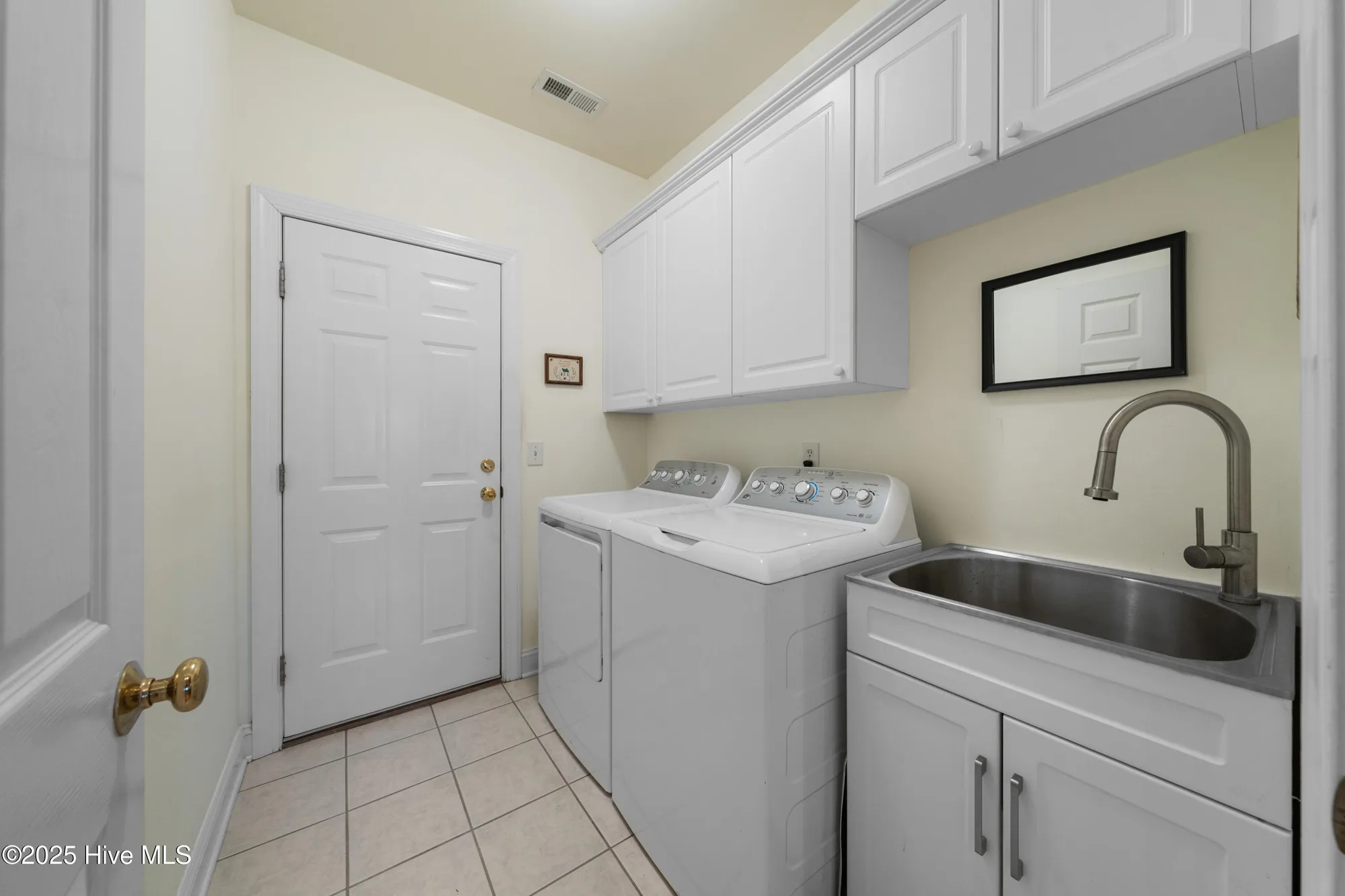 Property Slideshow image 37 of 64 | 3551 members club blvd, Southport, NC, 28461