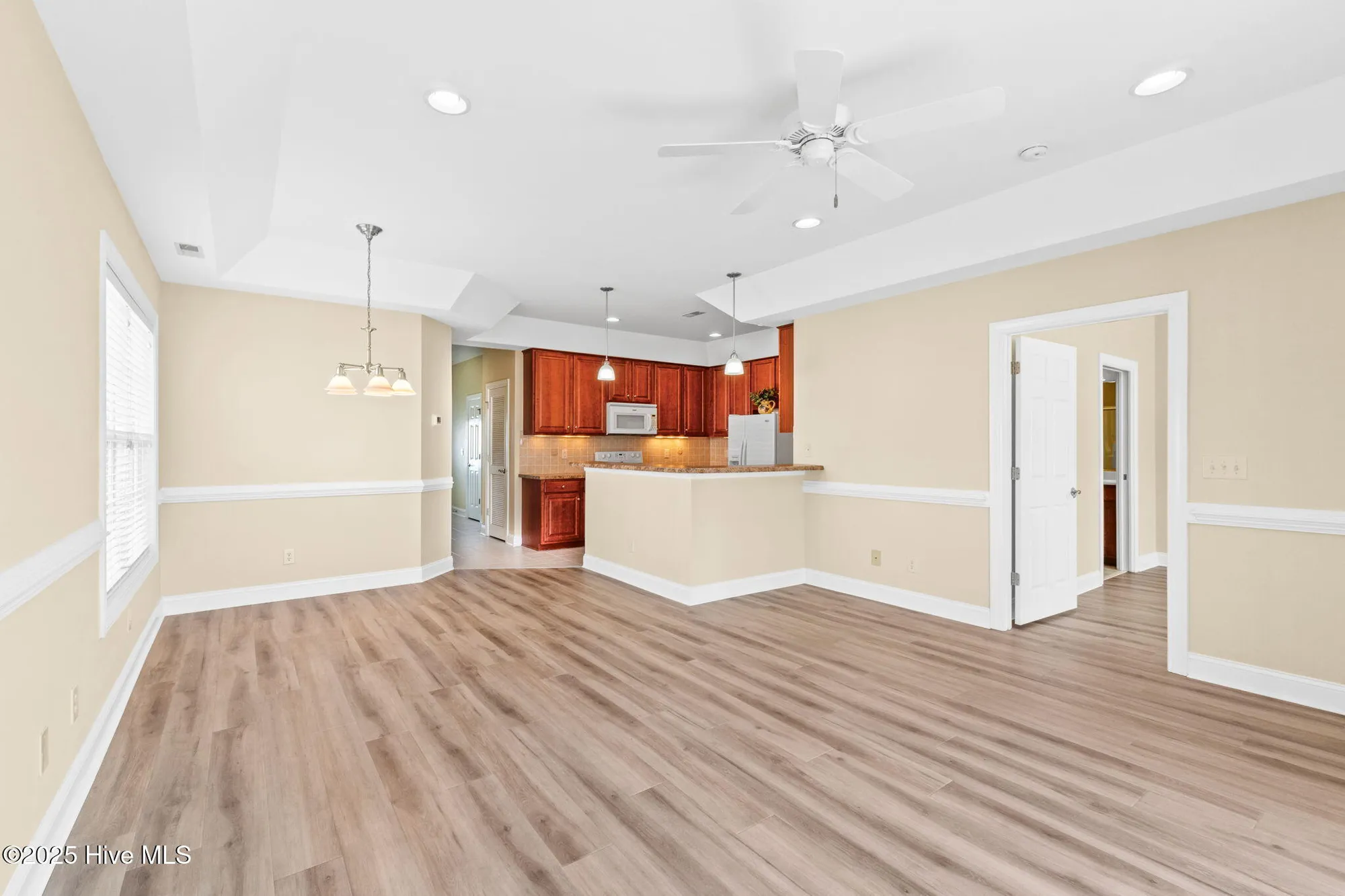 Property Slideshow image 16 of 89 | 8855 radcliff dr 51b, Calabash, NC, 28467