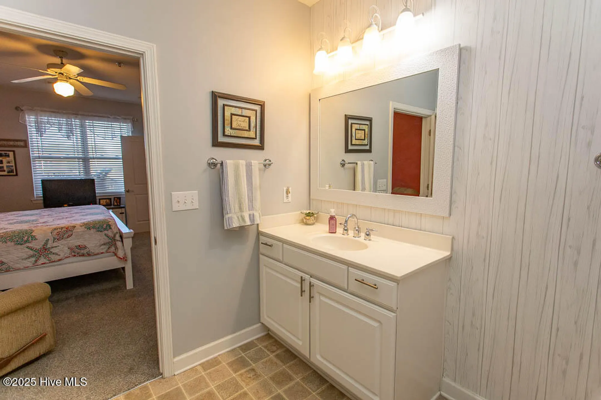 Property Slideshow image 22 of 41 | 395 s crow creek dr 1201, Calabash, NC, 28467