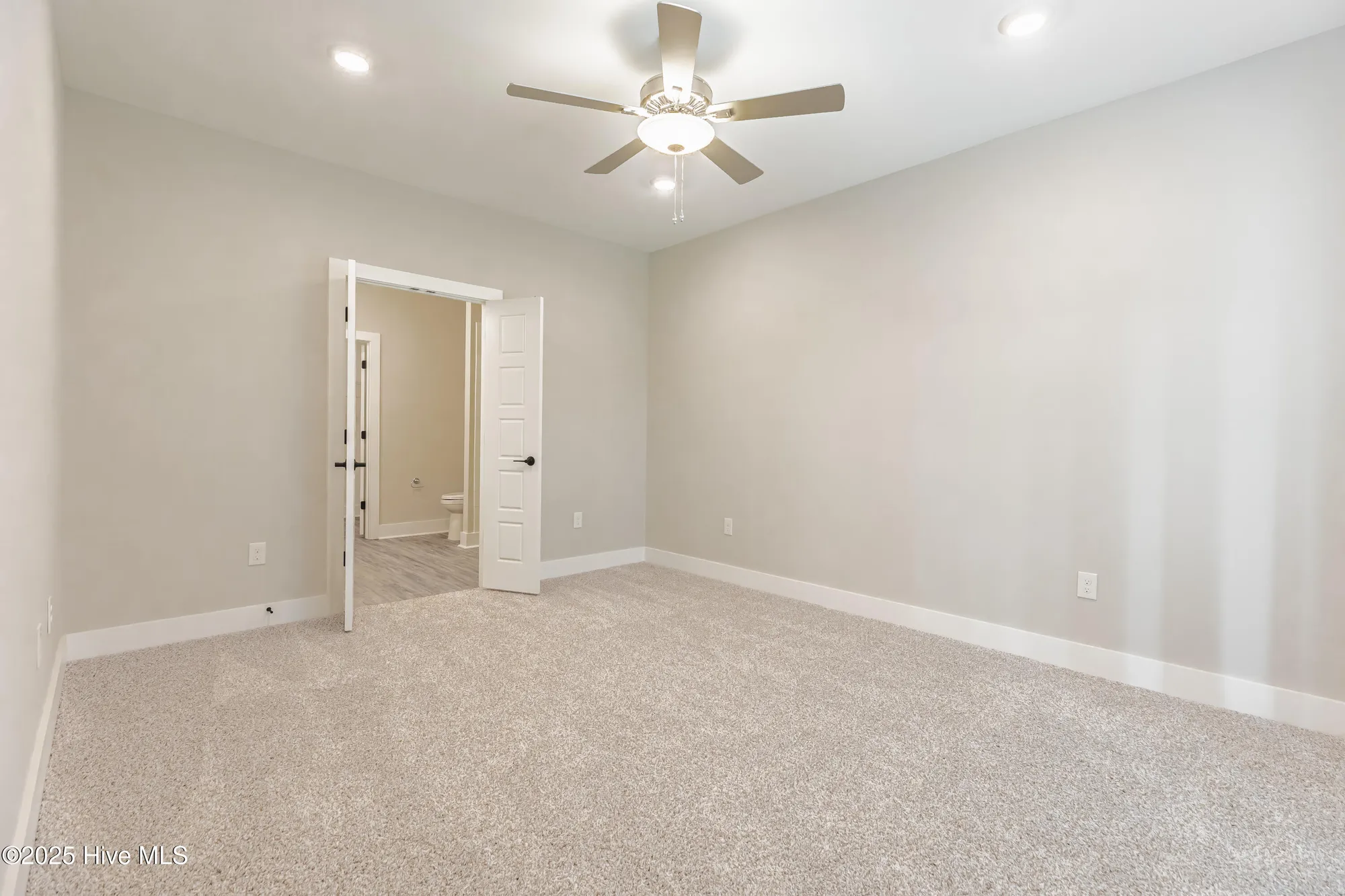 Property Slideshow image 10 of 24 | 395 s crow creek dr nw unit 1708, Calabash, NC, 28467