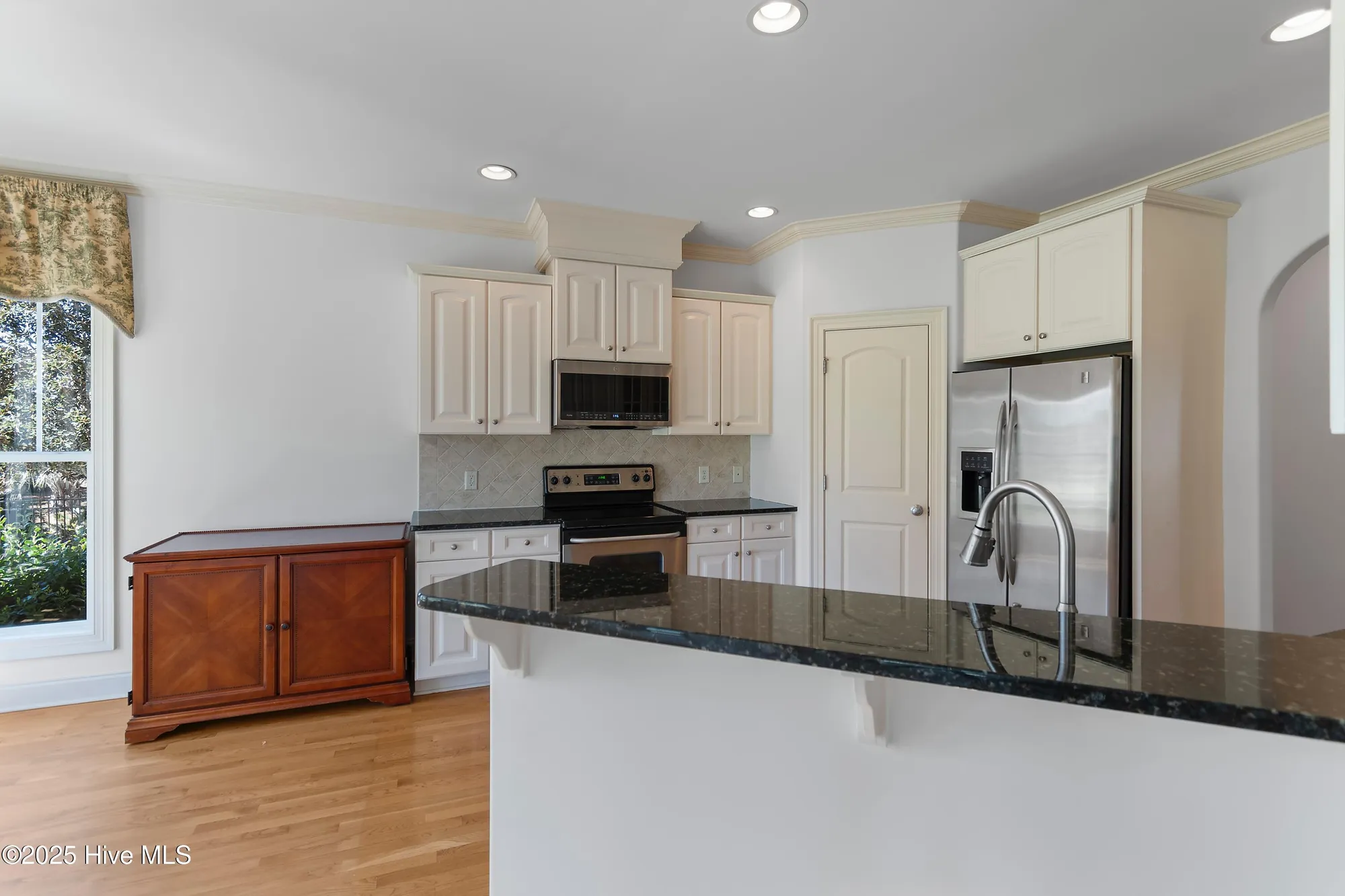 Property Slideshow image 14 of 56 | 3449 members club blvd, Southport, NC, 28461