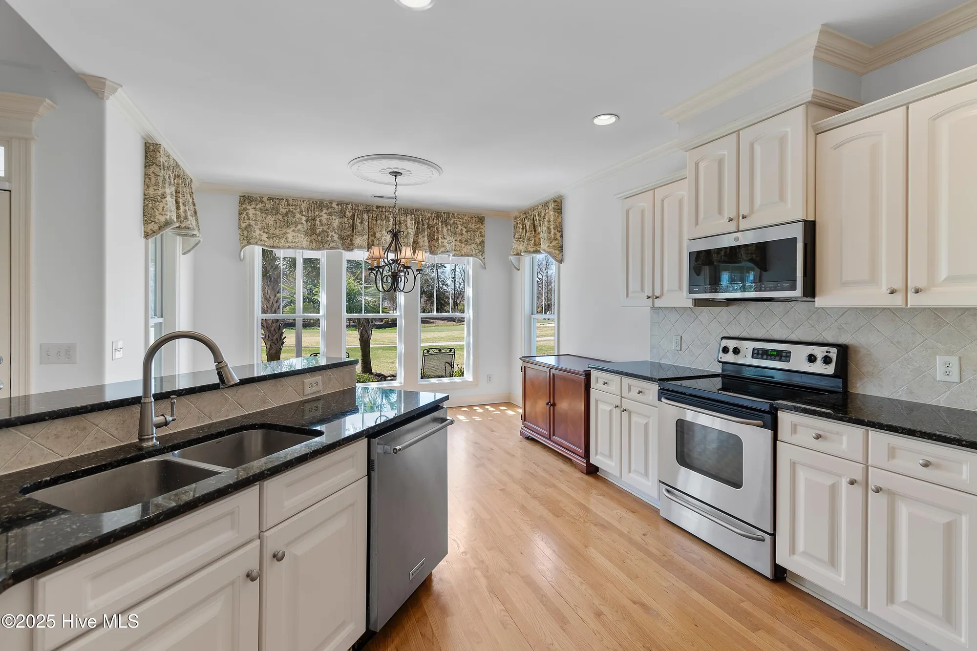 Property Slideshow image 17 of 56 | 3449 members club blvd, Southport, NC, 28461