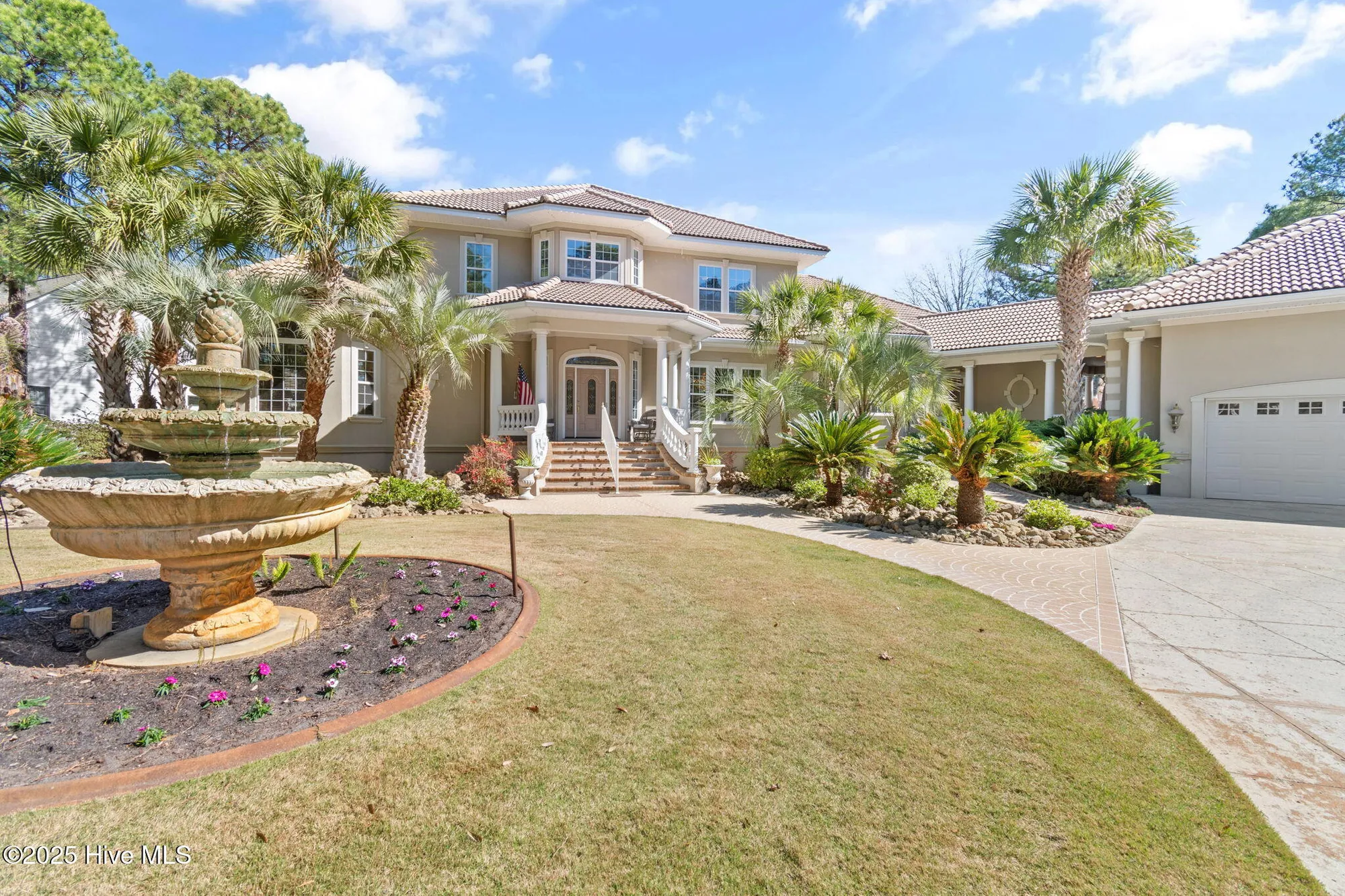 Property Slideshow image 5 of 90 | 2760 marsh point ln, Southport, NC, 28461