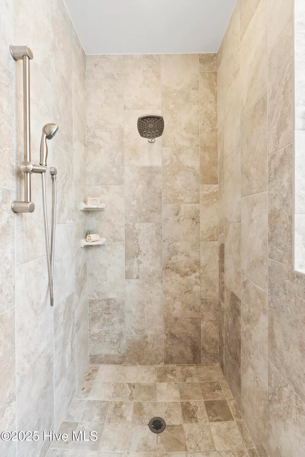 Property Slideshow image 23 of 34 | 2111 shelmore way, Leland, NC, 28451