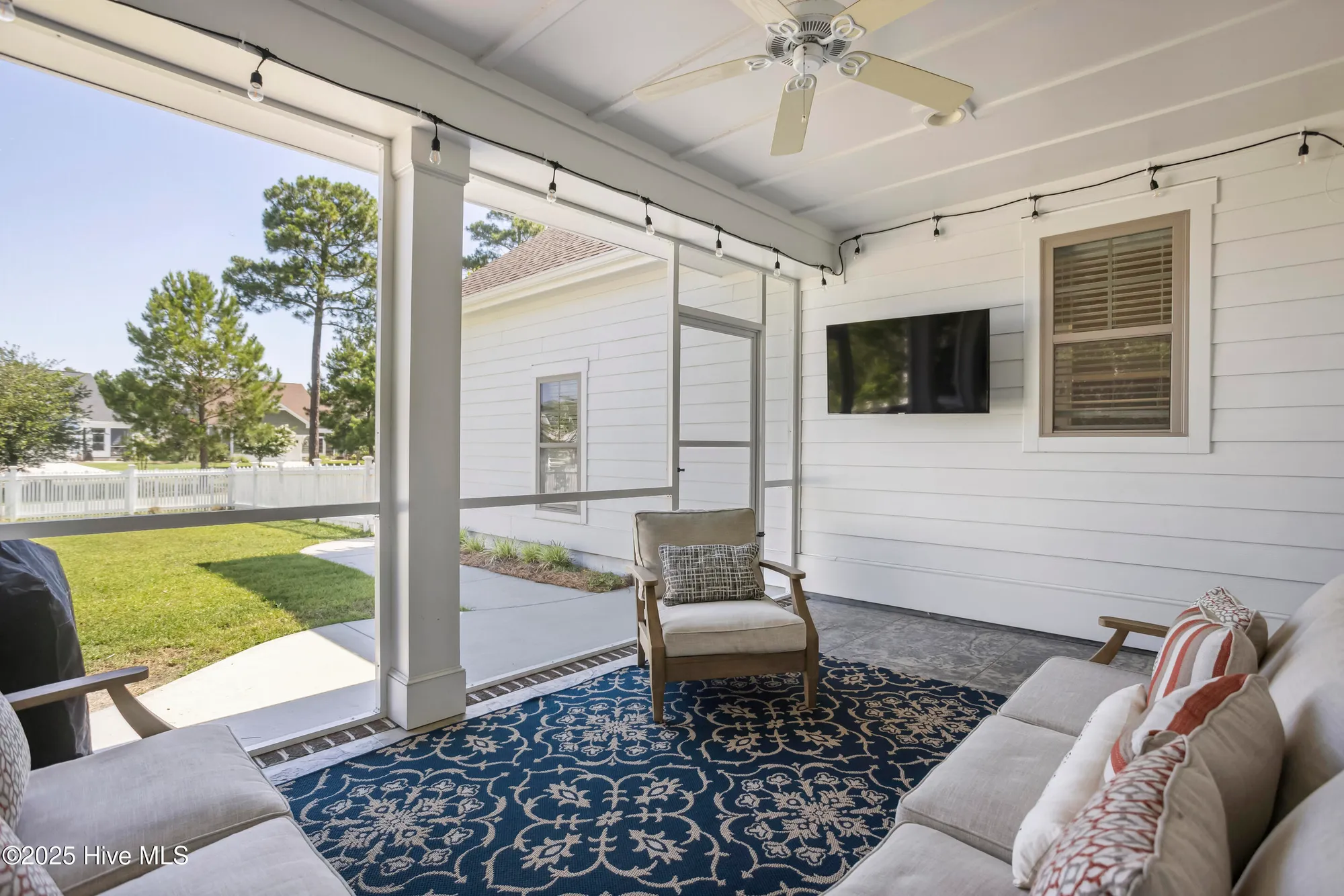 Property Slideshow image 17 of 34 | 2111 shelmore way, Leland, NC, 28451