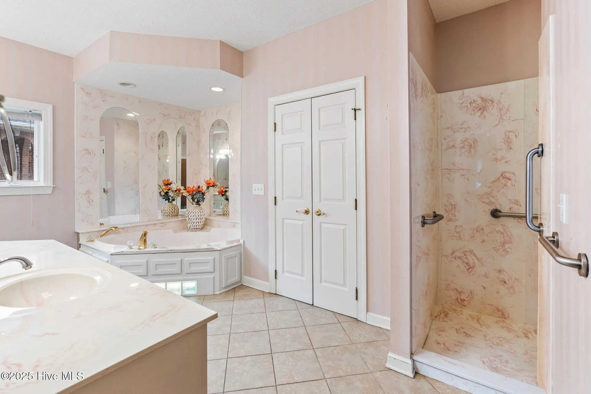 Property Slideshow image 22 of 77 | 178 edgewater cir, Sunset Beach, NC, 28468