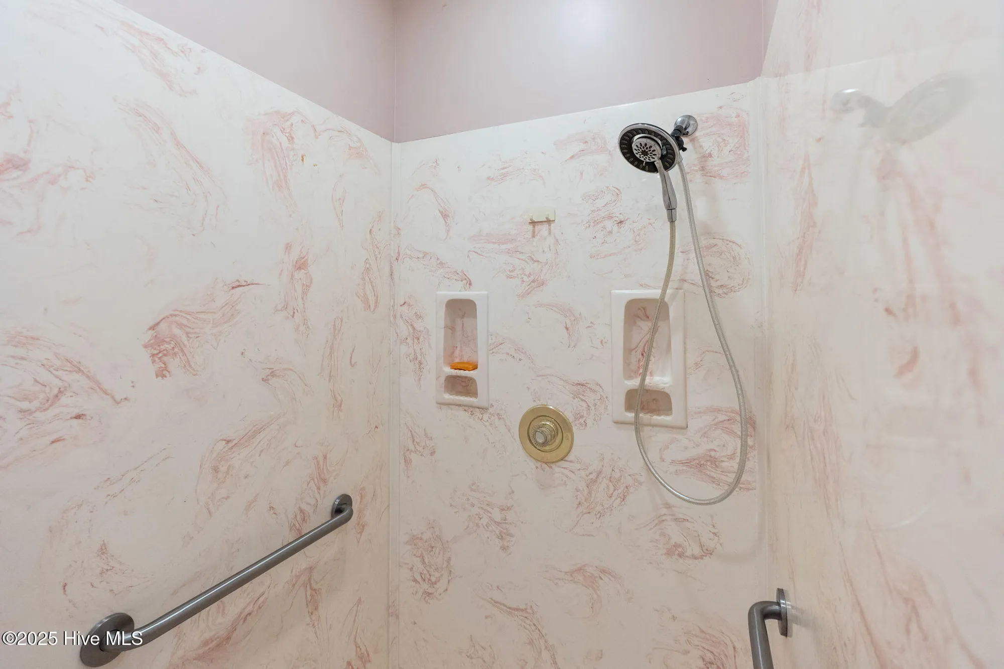 Property Slideshow image 25 of 77 | 178 edgewater cir, Sunset Beach, NC, 28468