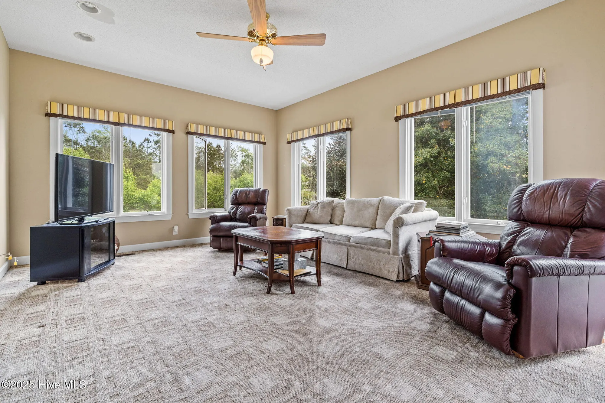 Property Slideshow image 17 of 77 | 178 edgewater cir, Sunset Beach, NC, 28468