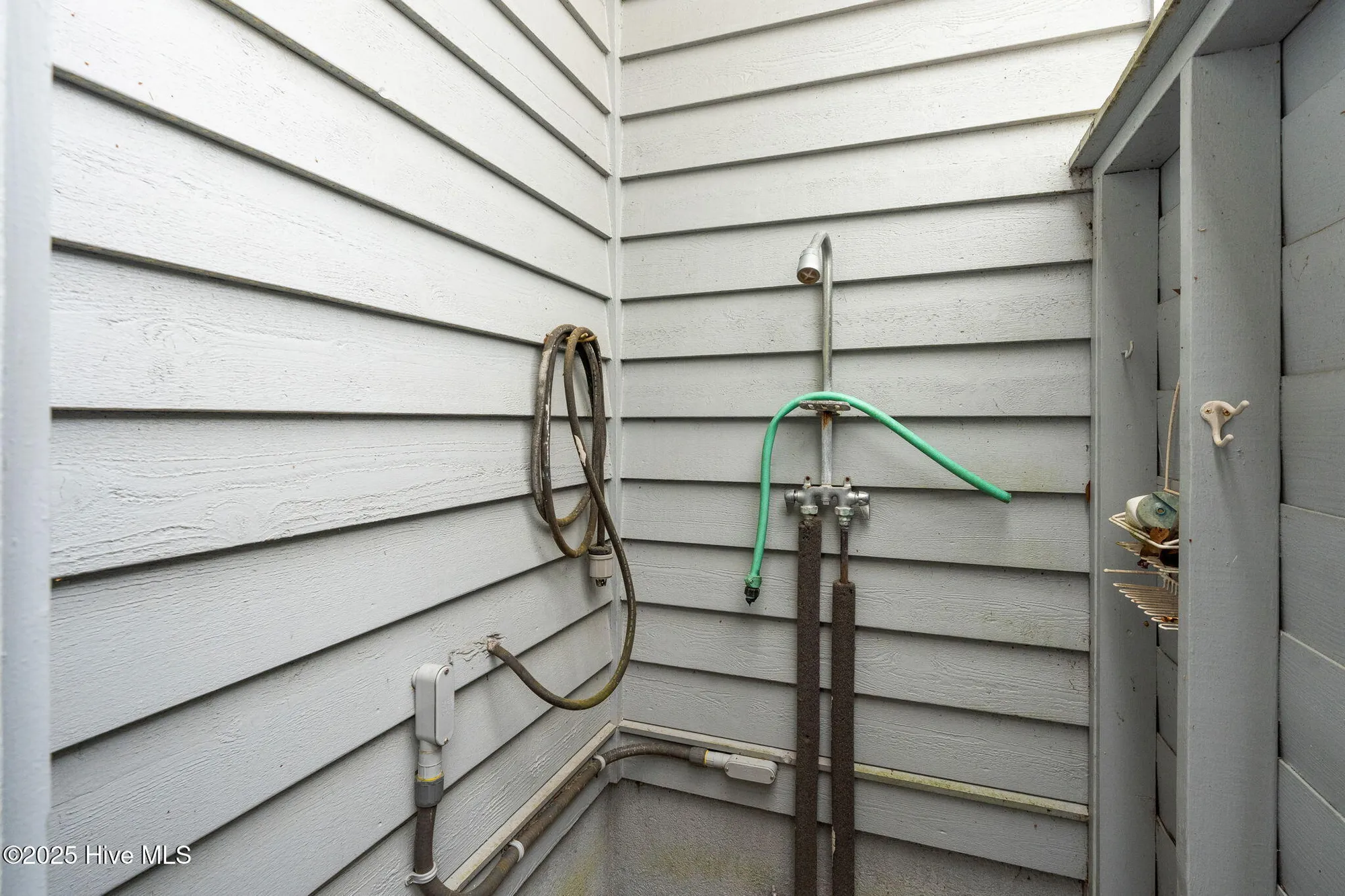 Property Slideshow image 42 of 77 | 178 edgewater cir, Sunset Beach, NC, 28468