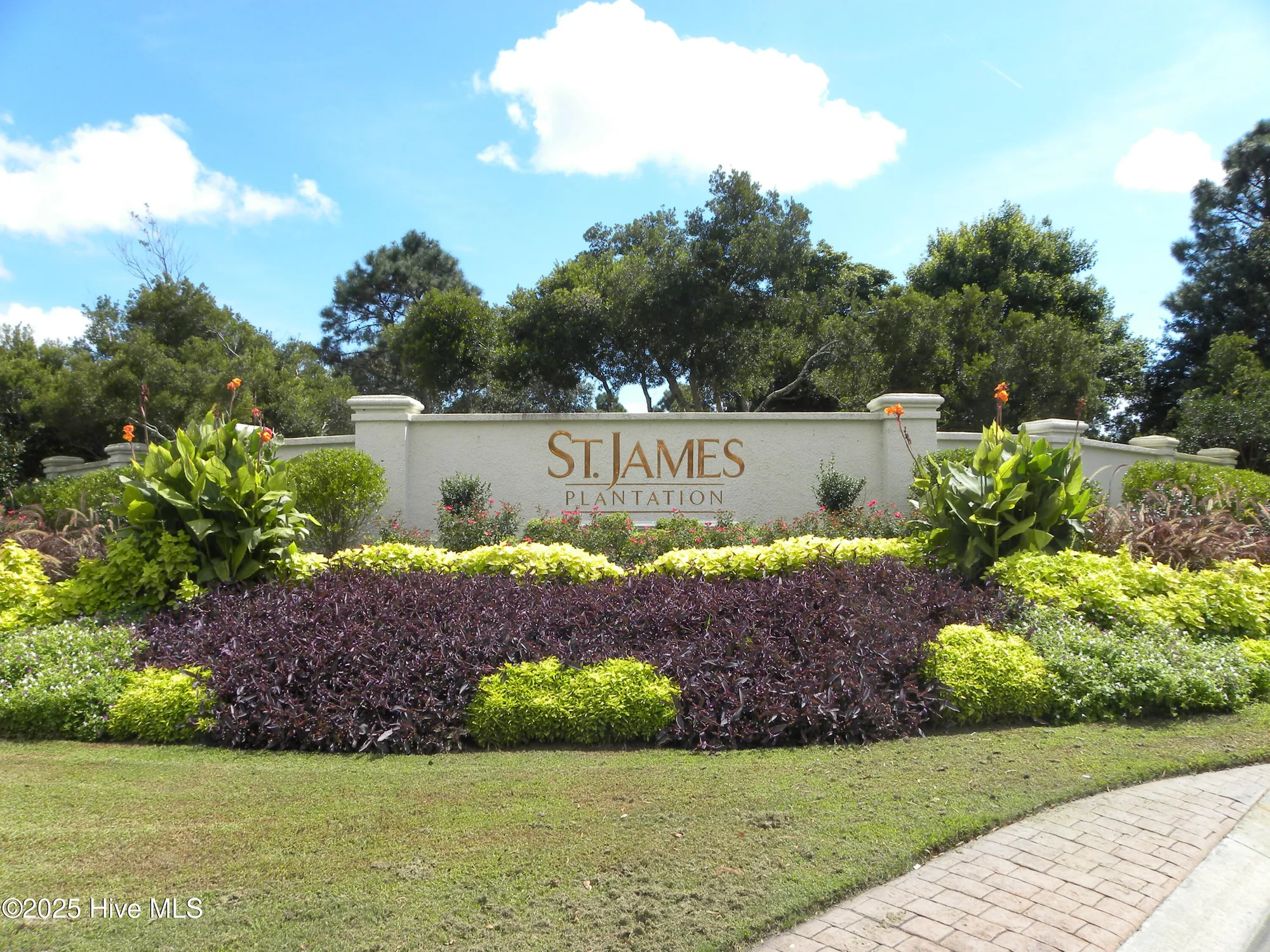 Property Slideshow image 4 of 4 | 2571 st james dr # c-33, Southport, NC, 28461