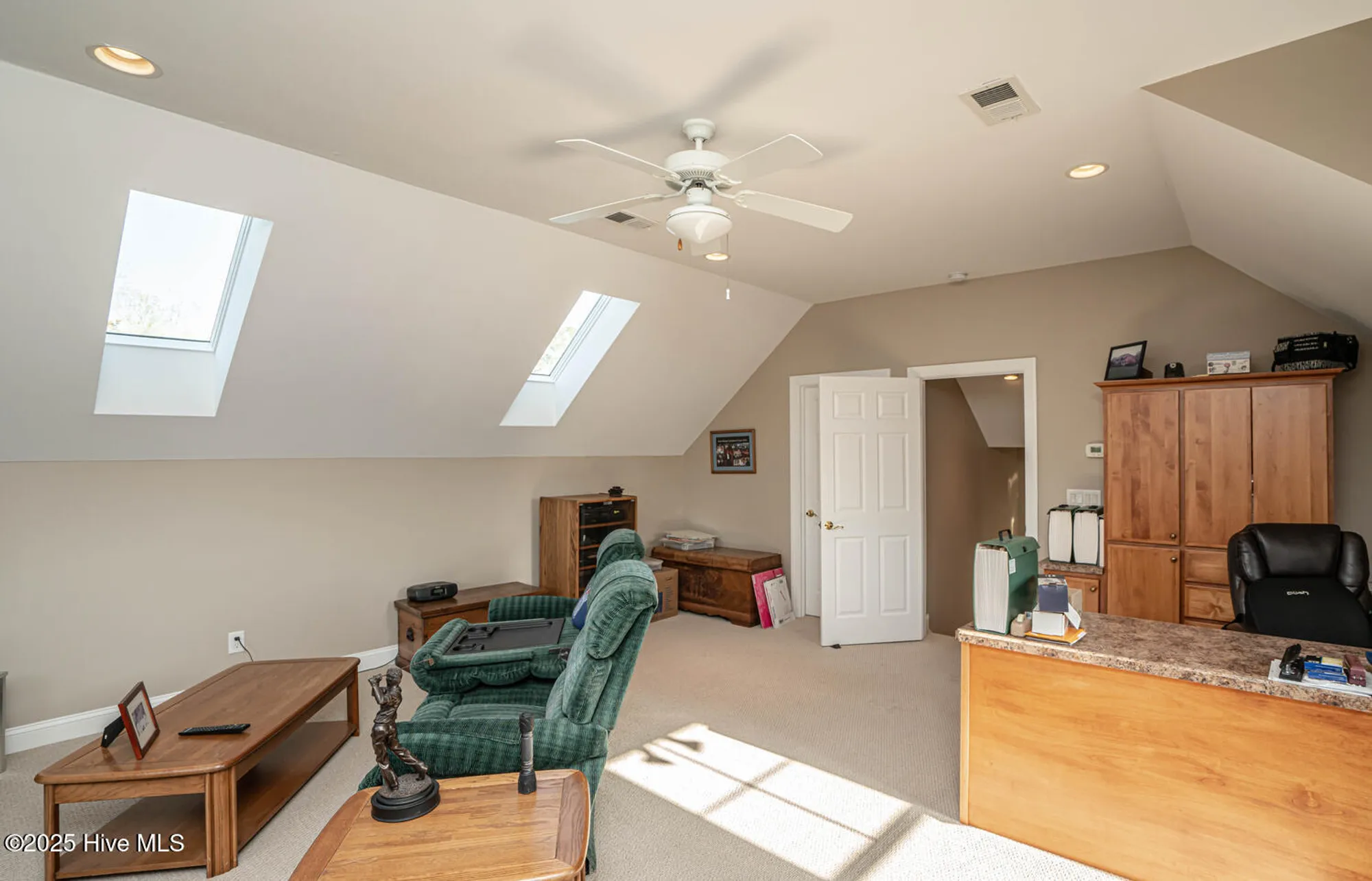 Property Slideshow image 43 of 83 | 6574 spencer pl, Ocean Isle Beach, NC, 28469