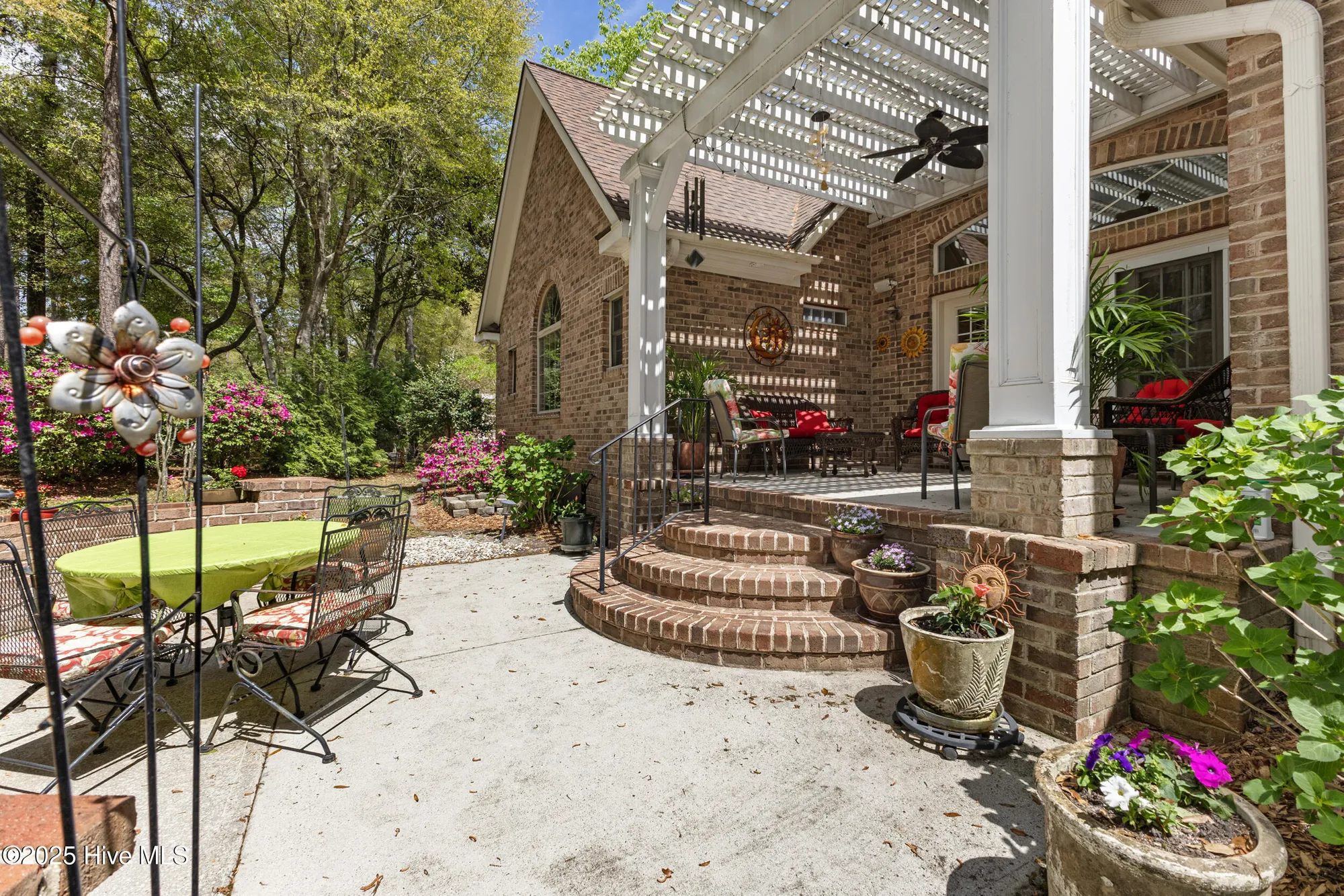 Property Slideshow image 42 of 45 | 8701 lincolnshire ln, Wilmington, NC, 28411