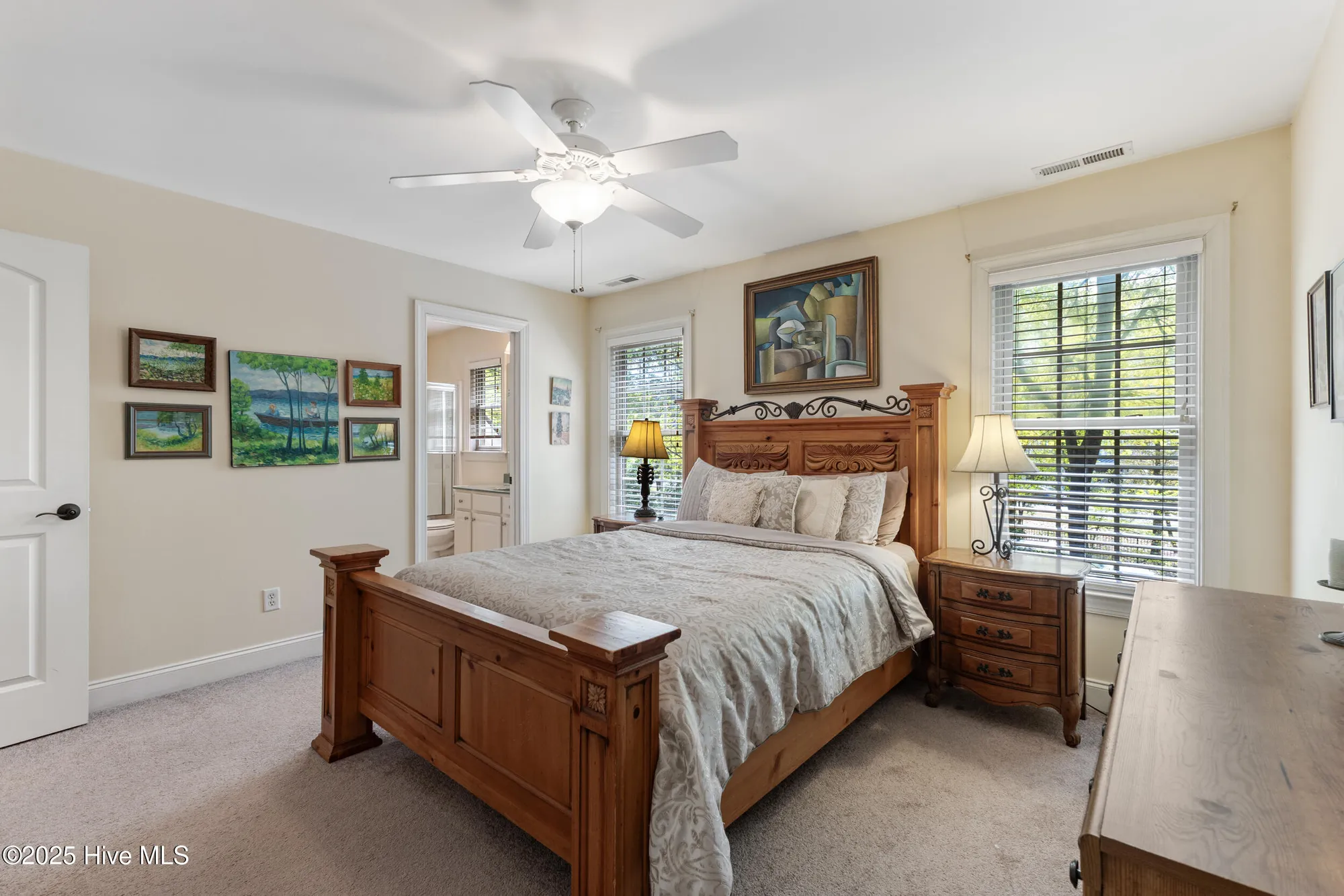 Property Slideshow image 34 of 45 | 8701 lincolnshire ln, Wilmington, NC, 28411