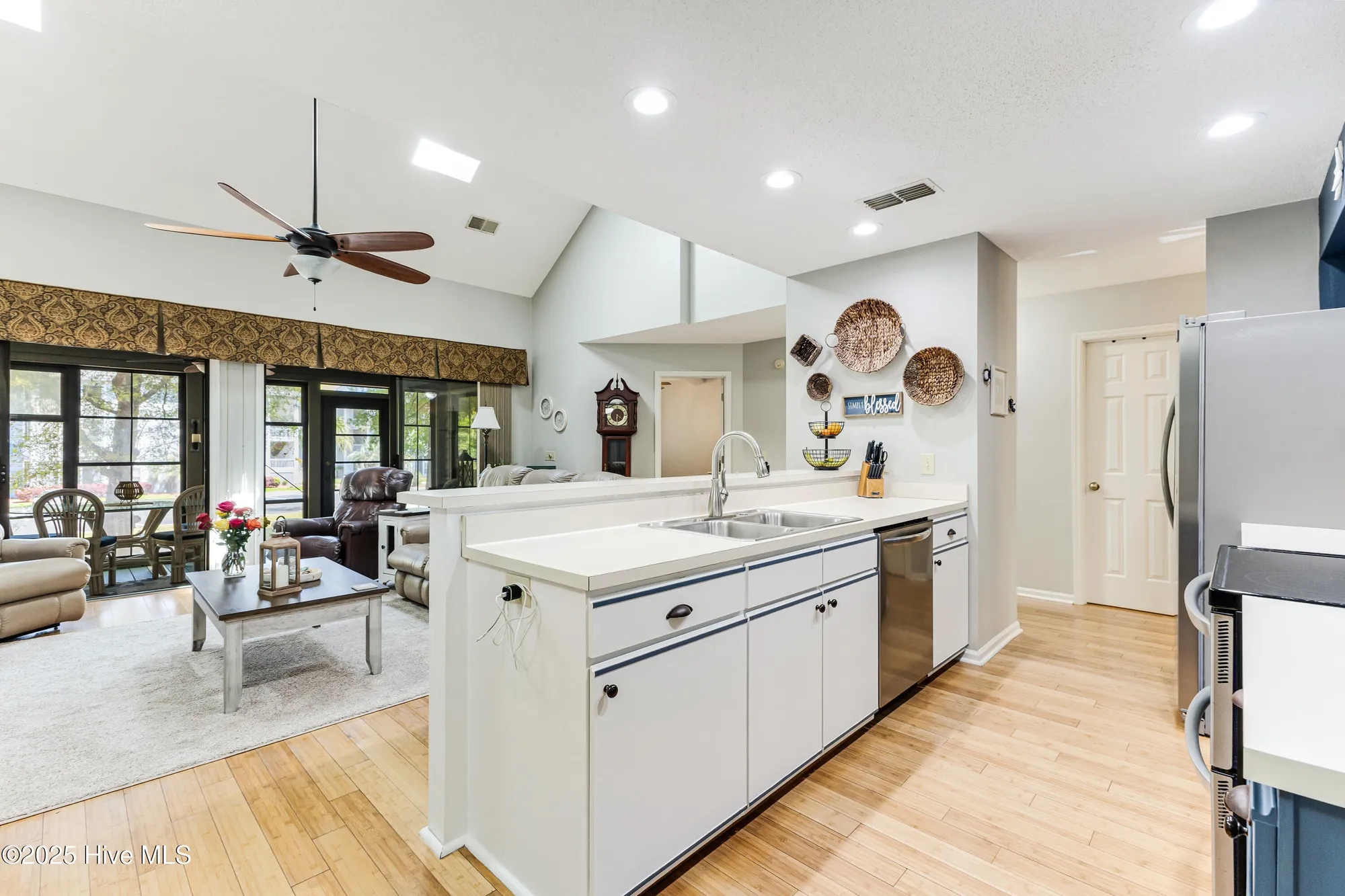 Property Slideshow image 10 of 58 | 220 clubhouse rd b, Sunset Beach, NC, 28468