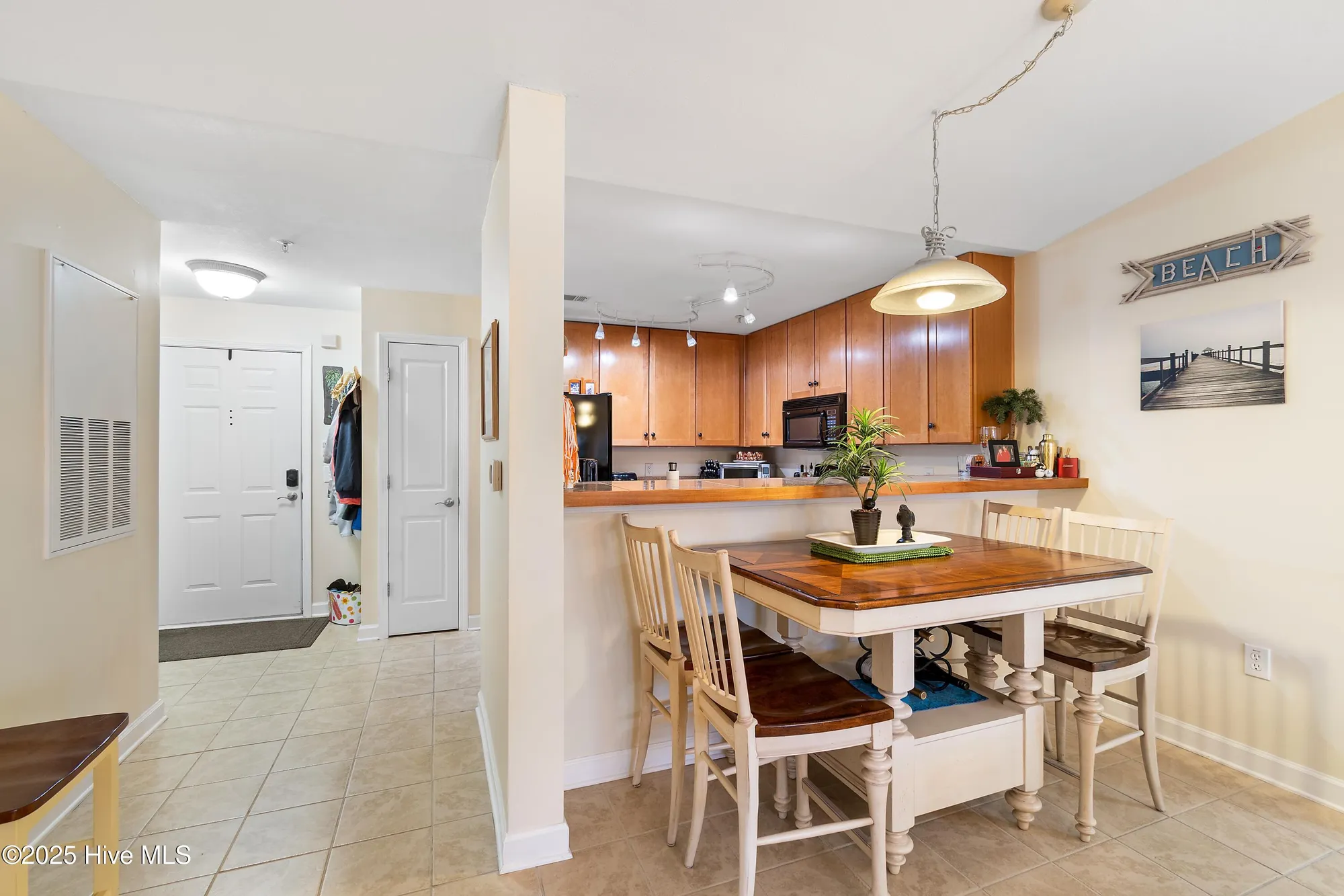 Property Slideshow image 11 of 46 | 260 s crow creek dr 17, Calabash, NC, 28467