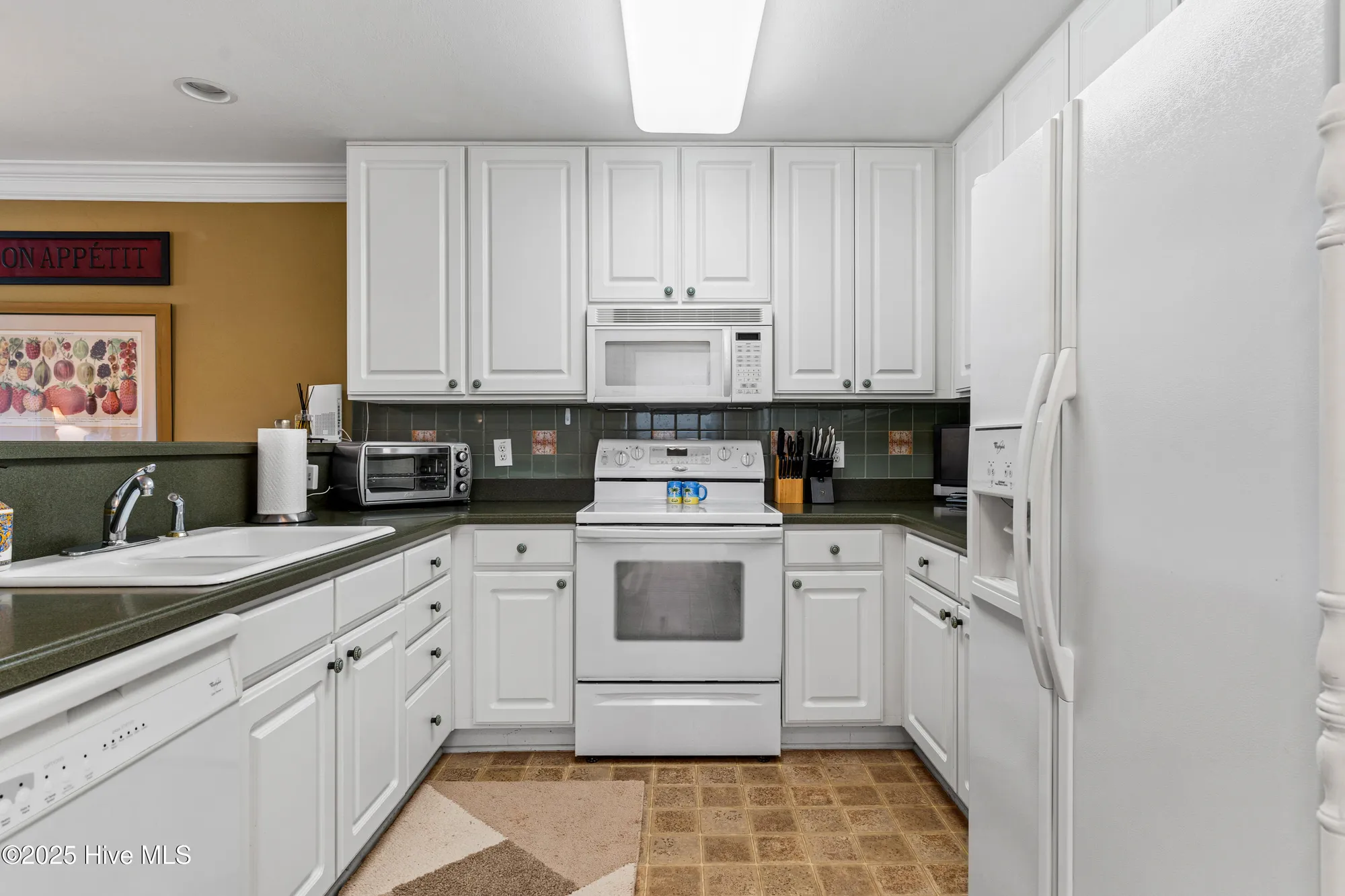 Property Slideshow image 7 of 28 | 260 s crow creek dr 19, Calabash, NC, 28467