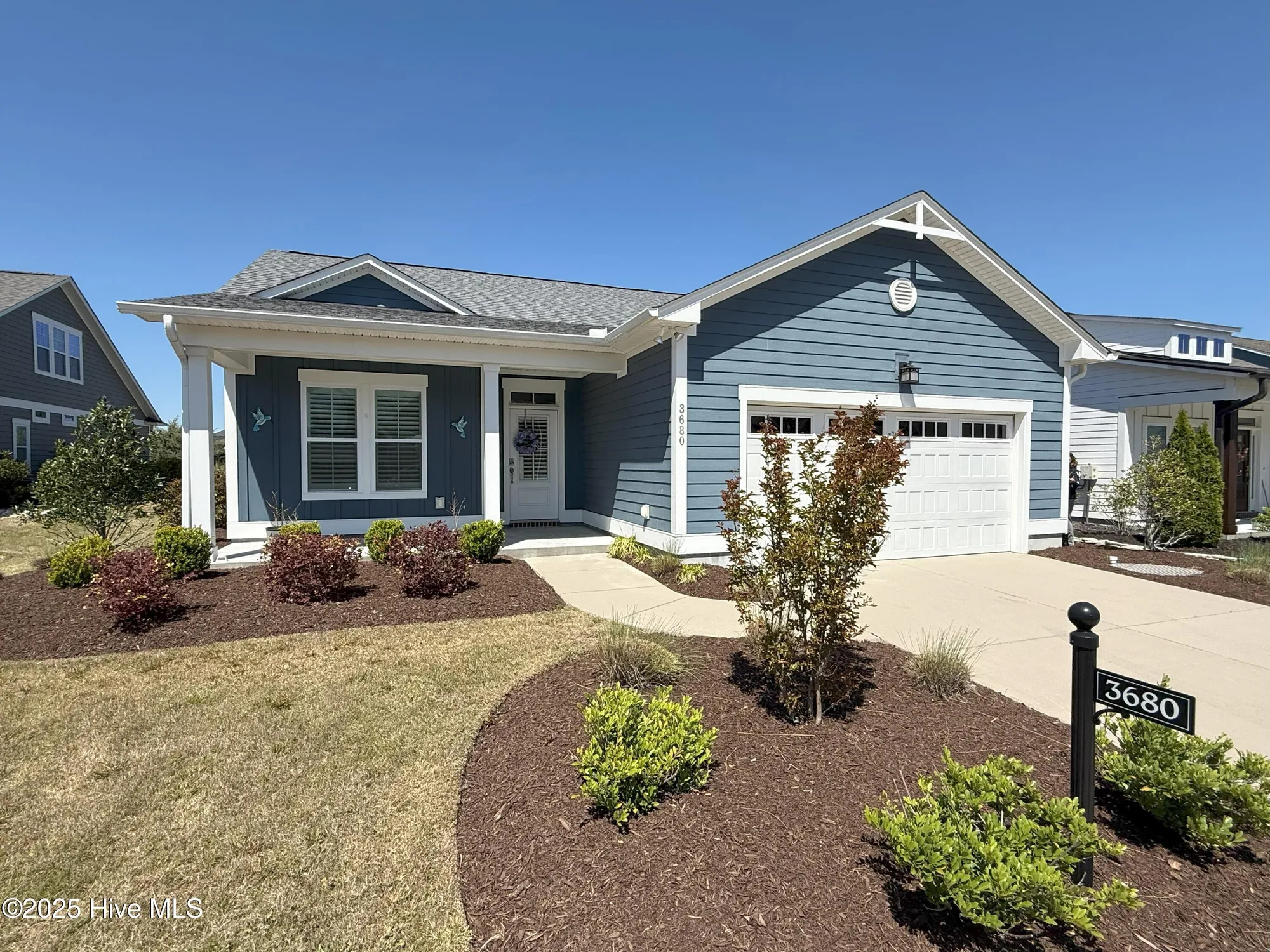 Property Slideshow image 1 of 37 | 3680 battery ln, Southport, NC, 28461
