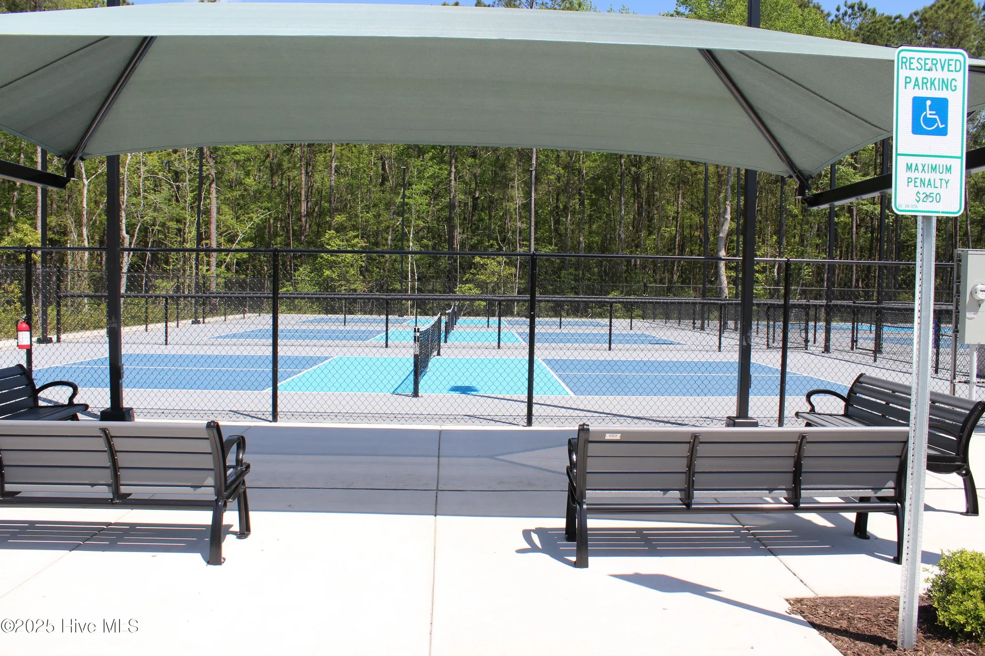 Property Slideshow image 29 of 34 | 7035 bloomsbury ct, Ocean Isle Beach, NC, 28469