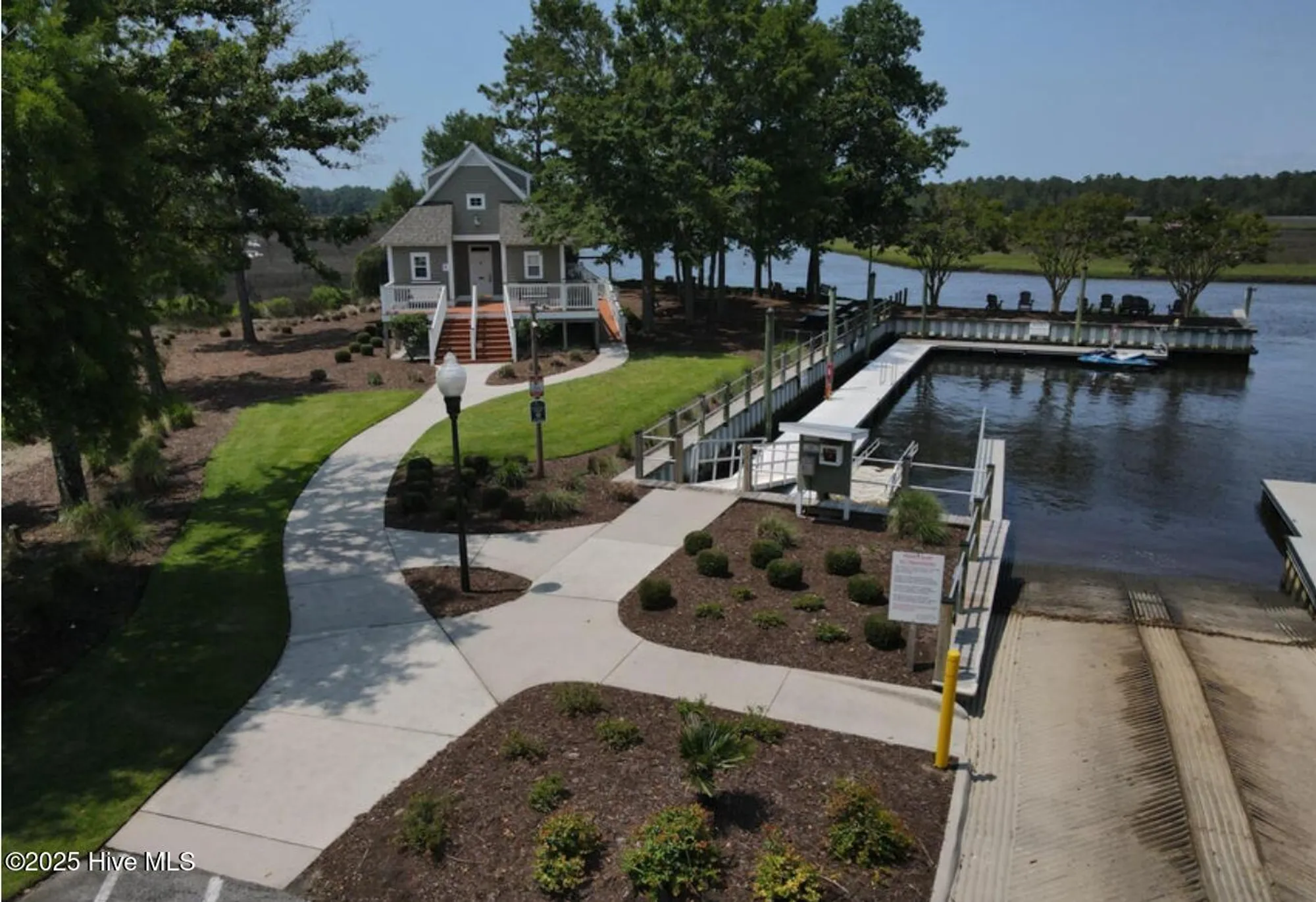 Property Slideshow image 101 of 113 | 1626 amberwood dr se, Bolivia, NC, 28422