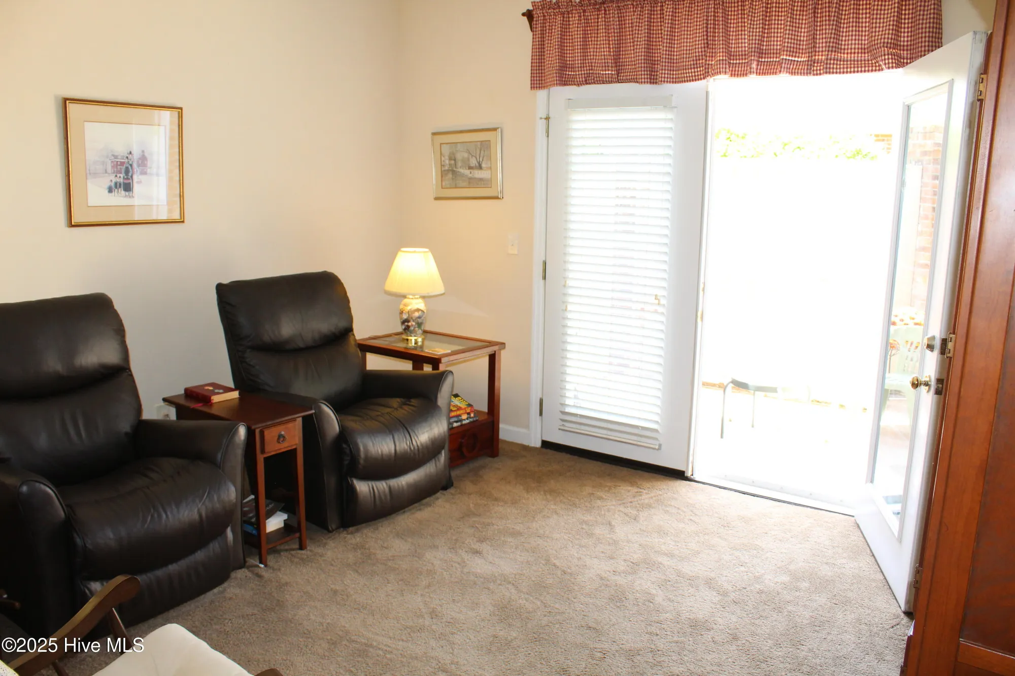 Property Slideshow image 15 of 34 | 7035 bloomsbury ct, Ocean Isle Beach, NC, 28469