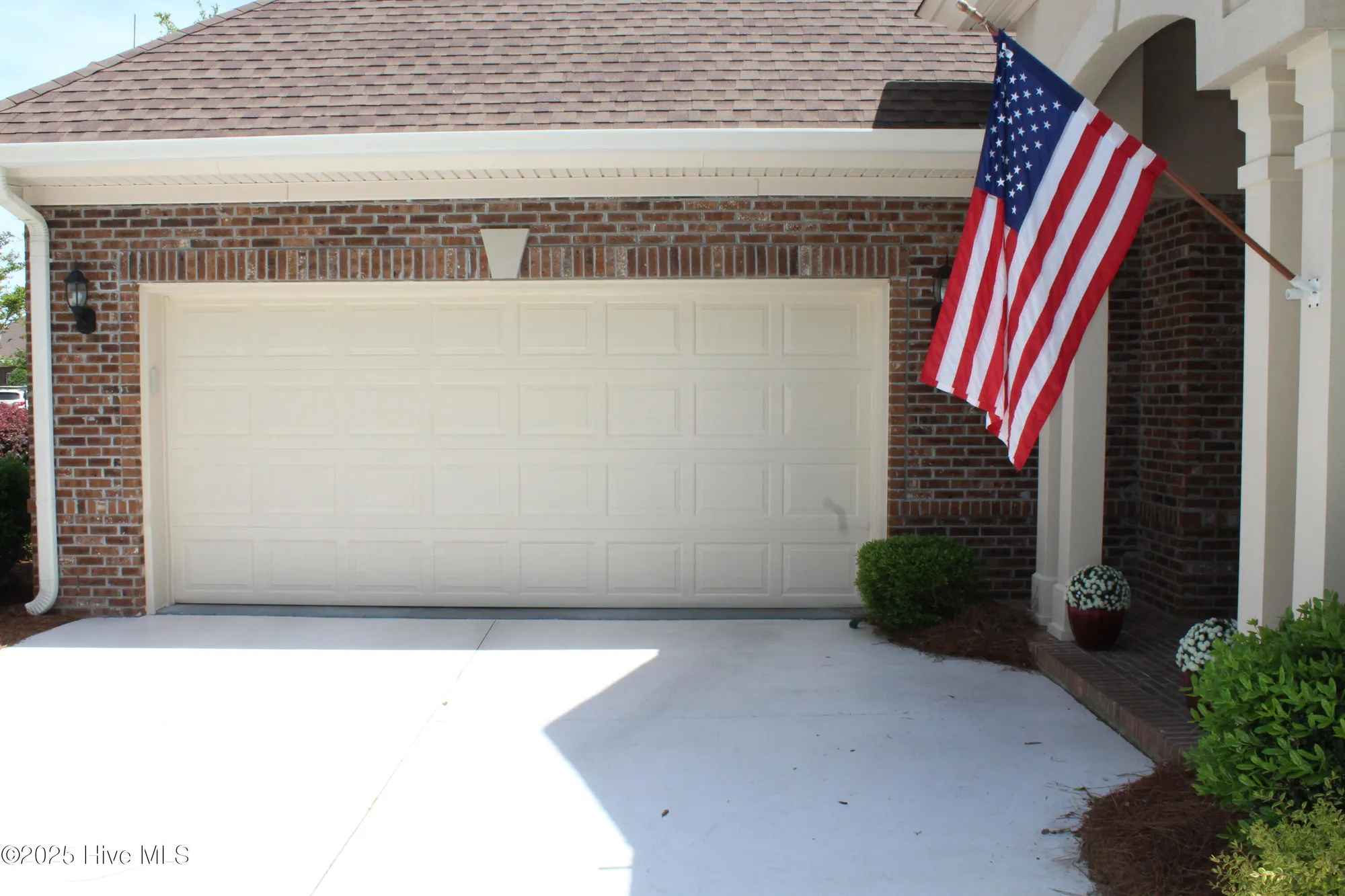 Property Slideshow image 6 of 34 | 7035 bloomsbury ct, Ocean Isle Beach, NC, 28469