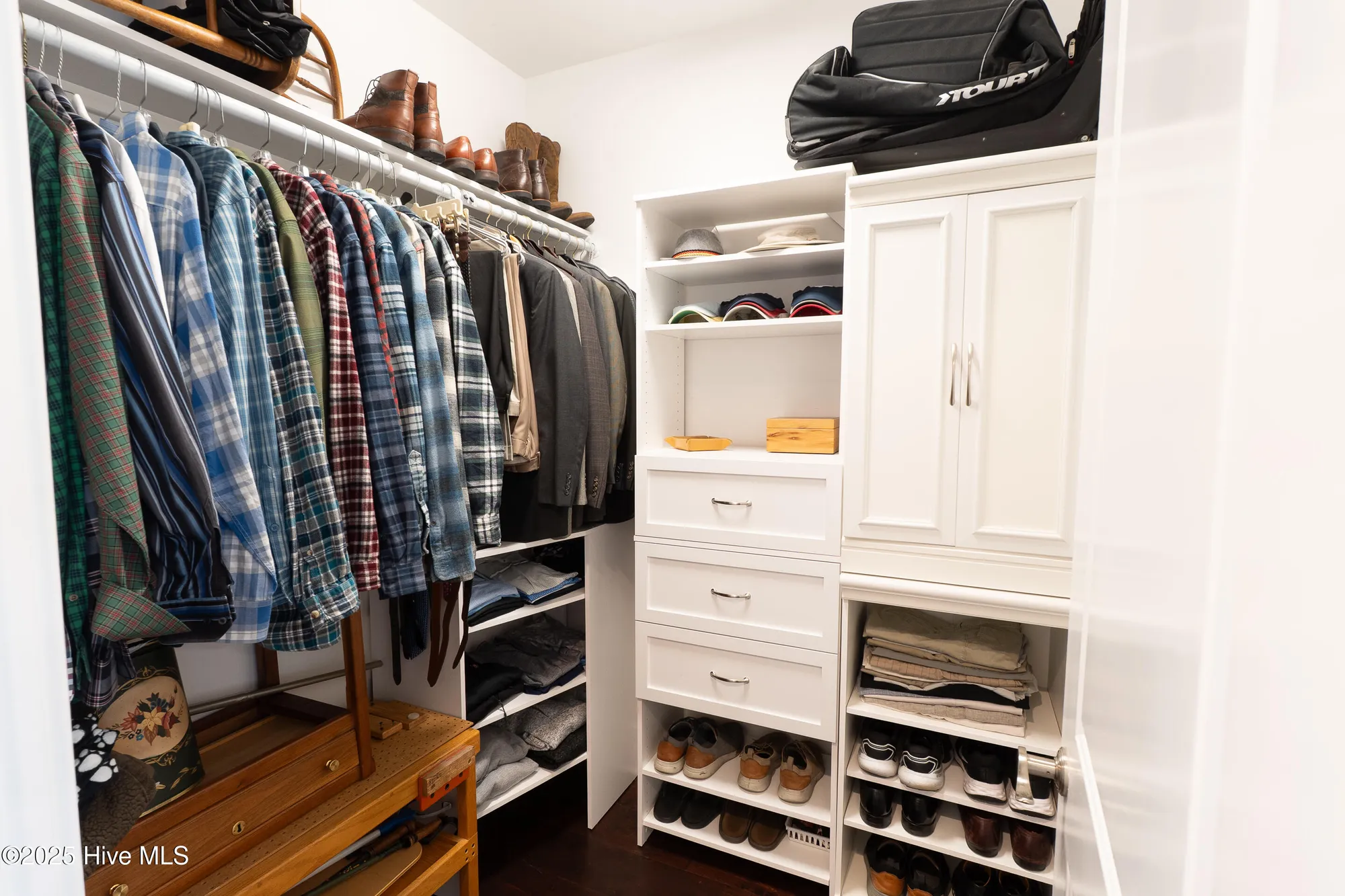 Property Slideshow image 23 of 44 | 2537 st james dr apt 1003, Southport, NC, 28461