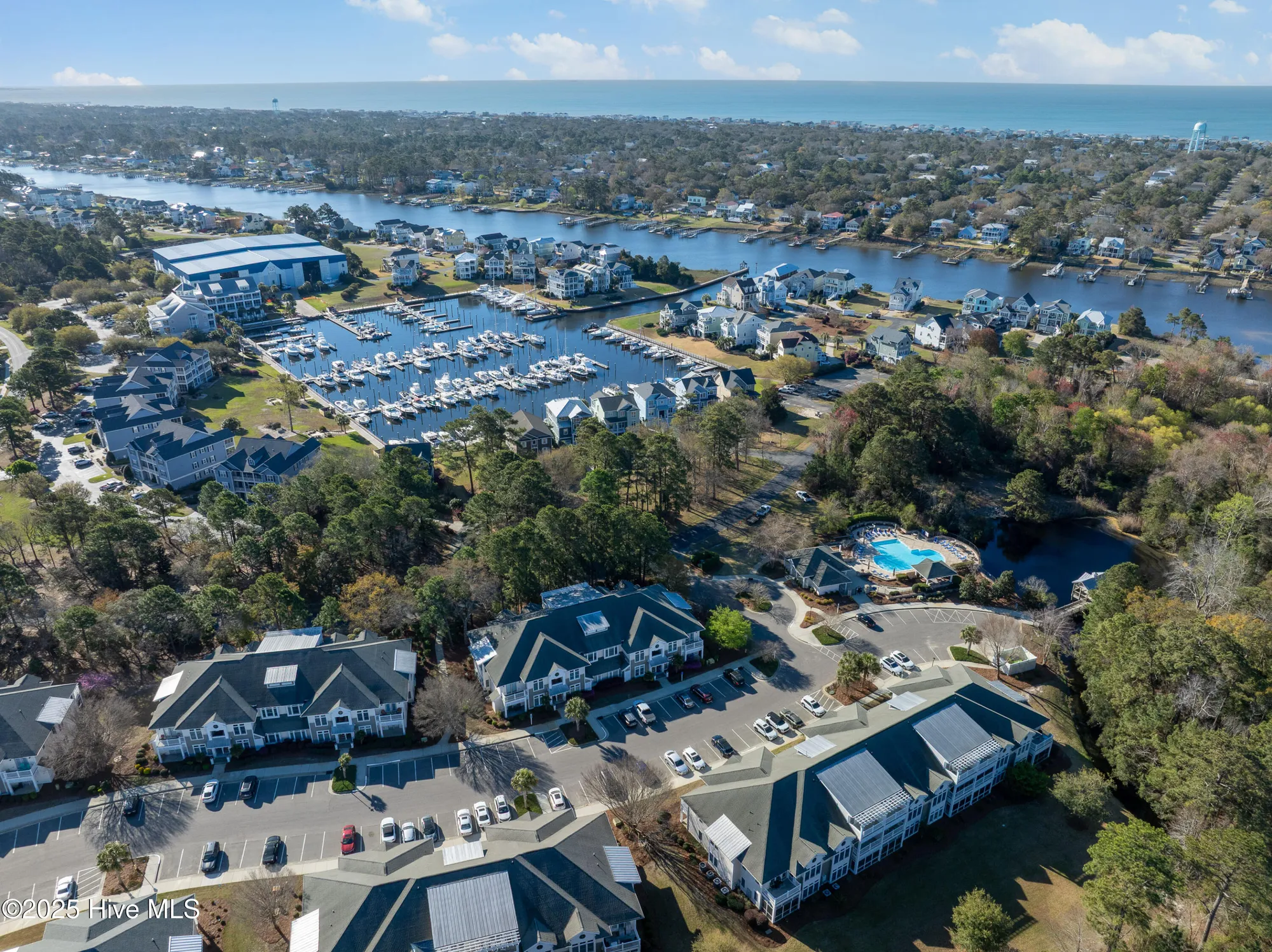 Property Slideshow image 4 of 44 | 2537 st james dr apt 1003, Southport, NC, 28461