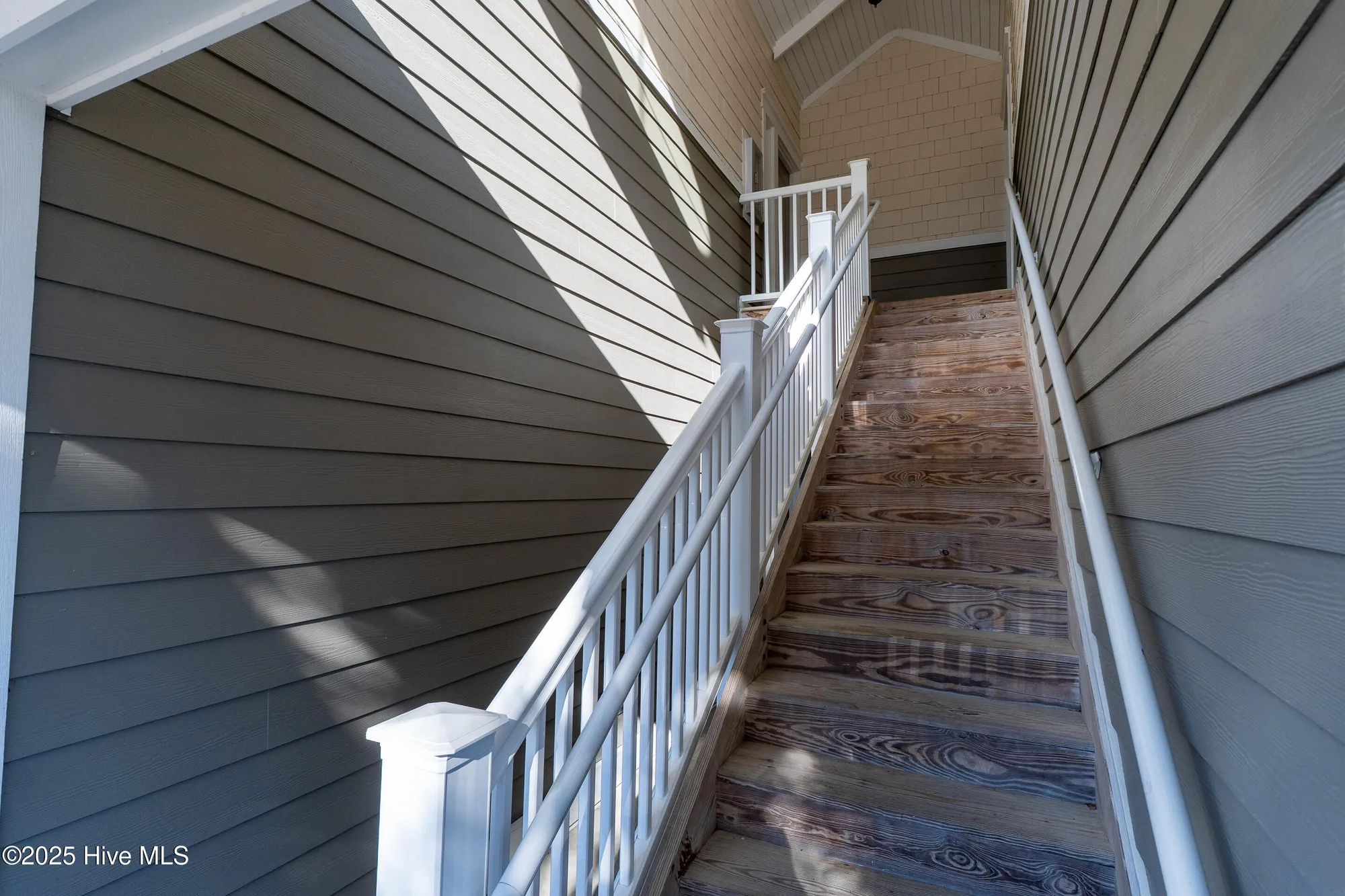 Property Slideshow image 5 of 44 | 2537 st james dr apt 1003, Southport, NC, 28461
