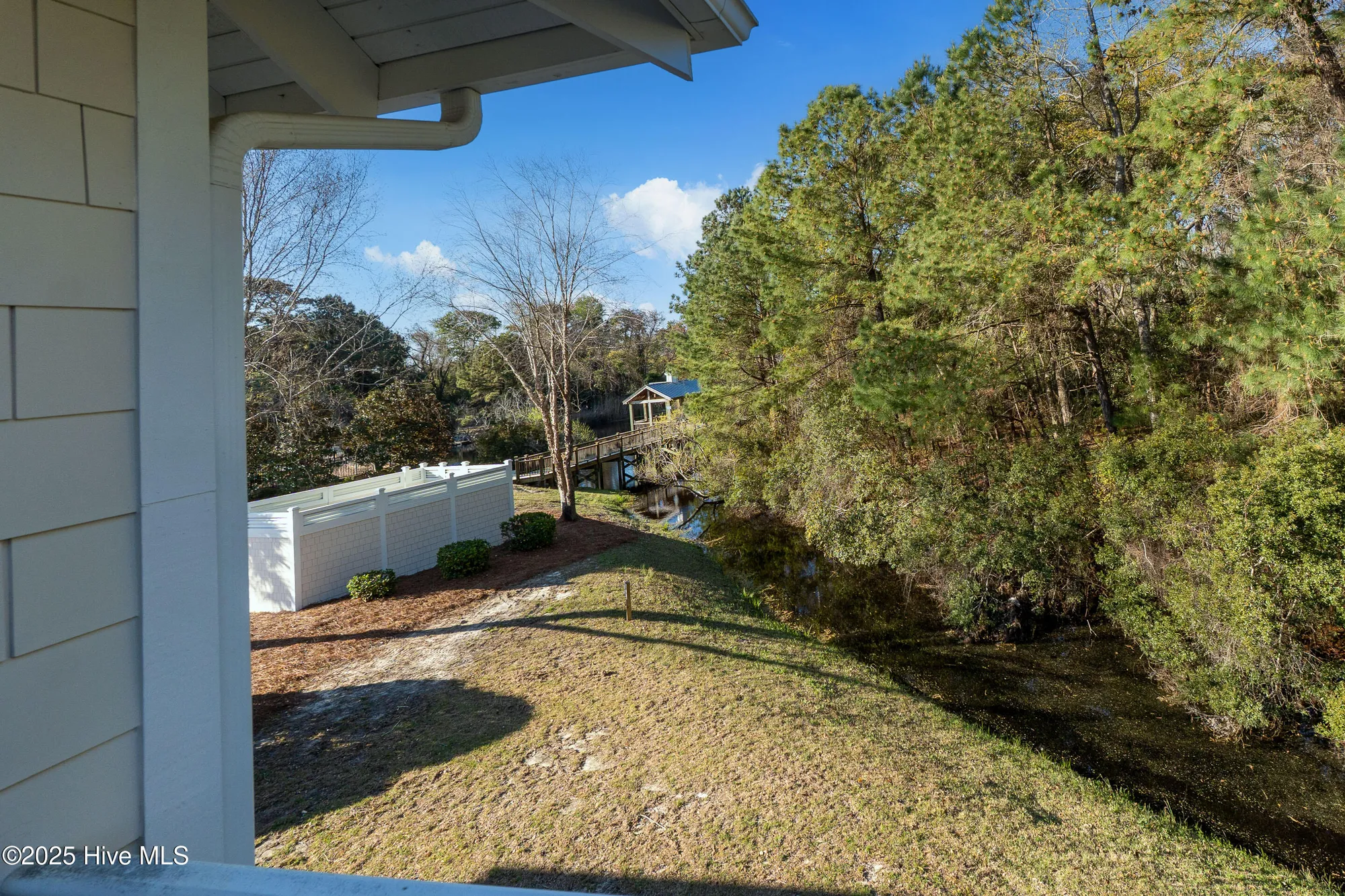 Property Slideshow image 15 of 44 | 2537 st james dr apt 1003, Southport, NC, 28461
