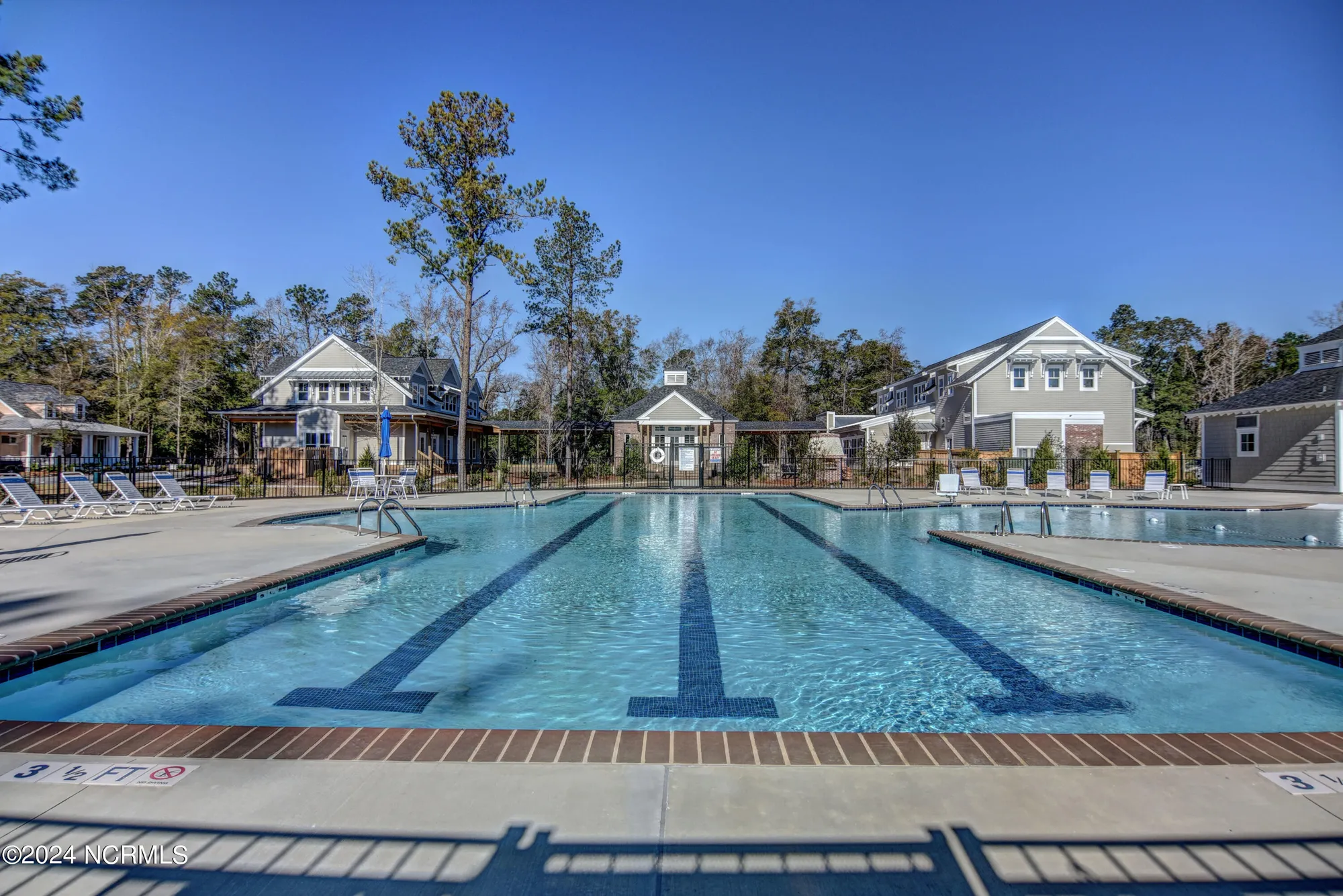 Property Slideshow image 71 of 90 | 3726 white cliffs dr, Castle Hayne, NC, 28429