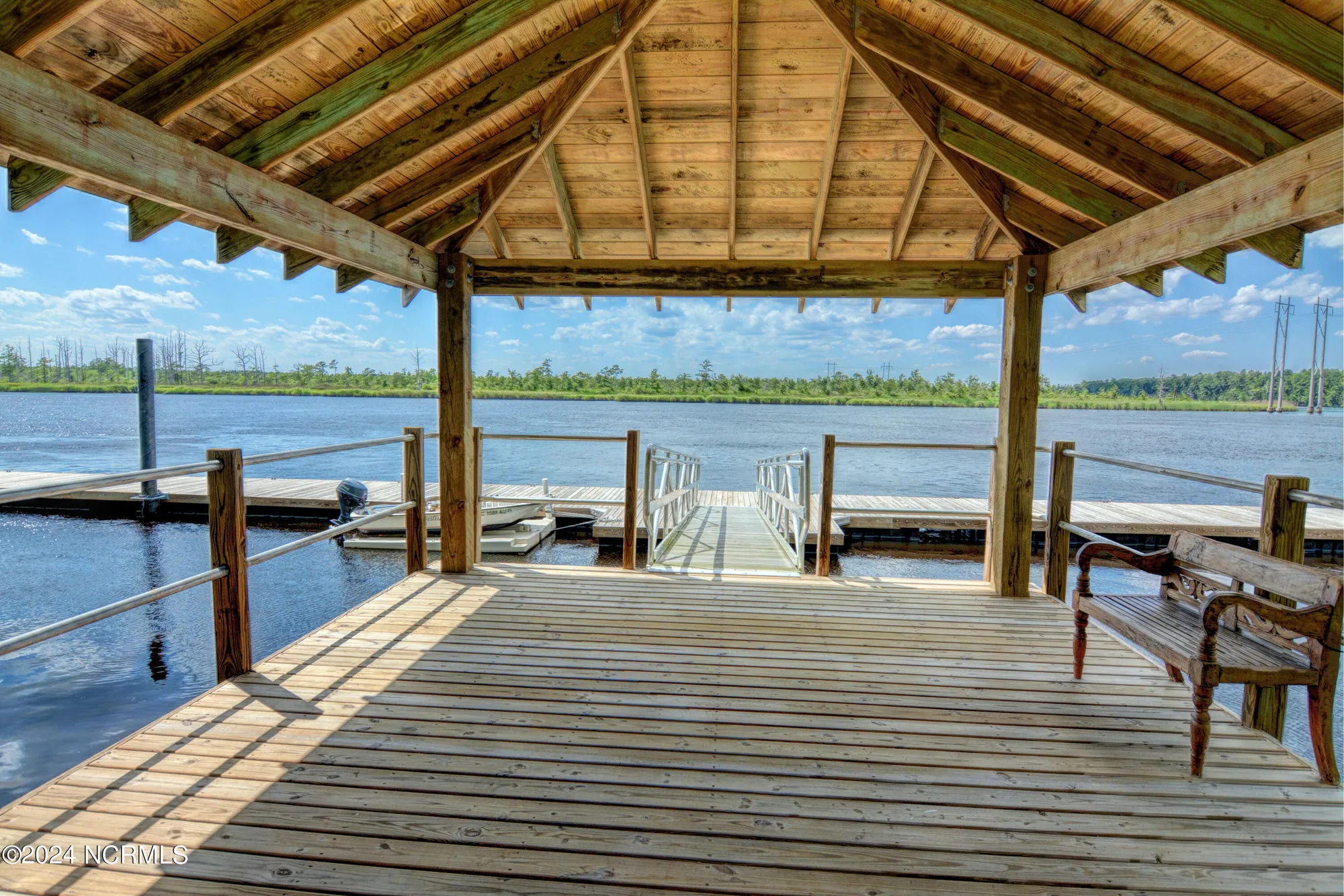 Property Slideshow image 73 of 90 | 3726 white cliffs dr, Castle Hayne, NC, 28429