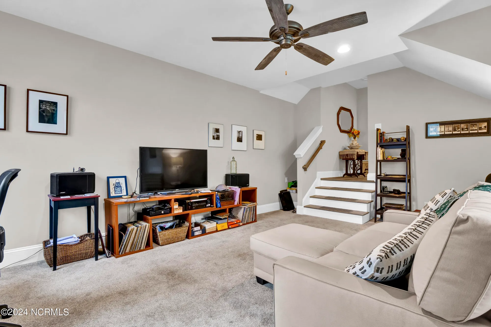 Property Slideshow image 39 of 90 | 3726 white cliffs dr, Castle Hayne, NC, 28429