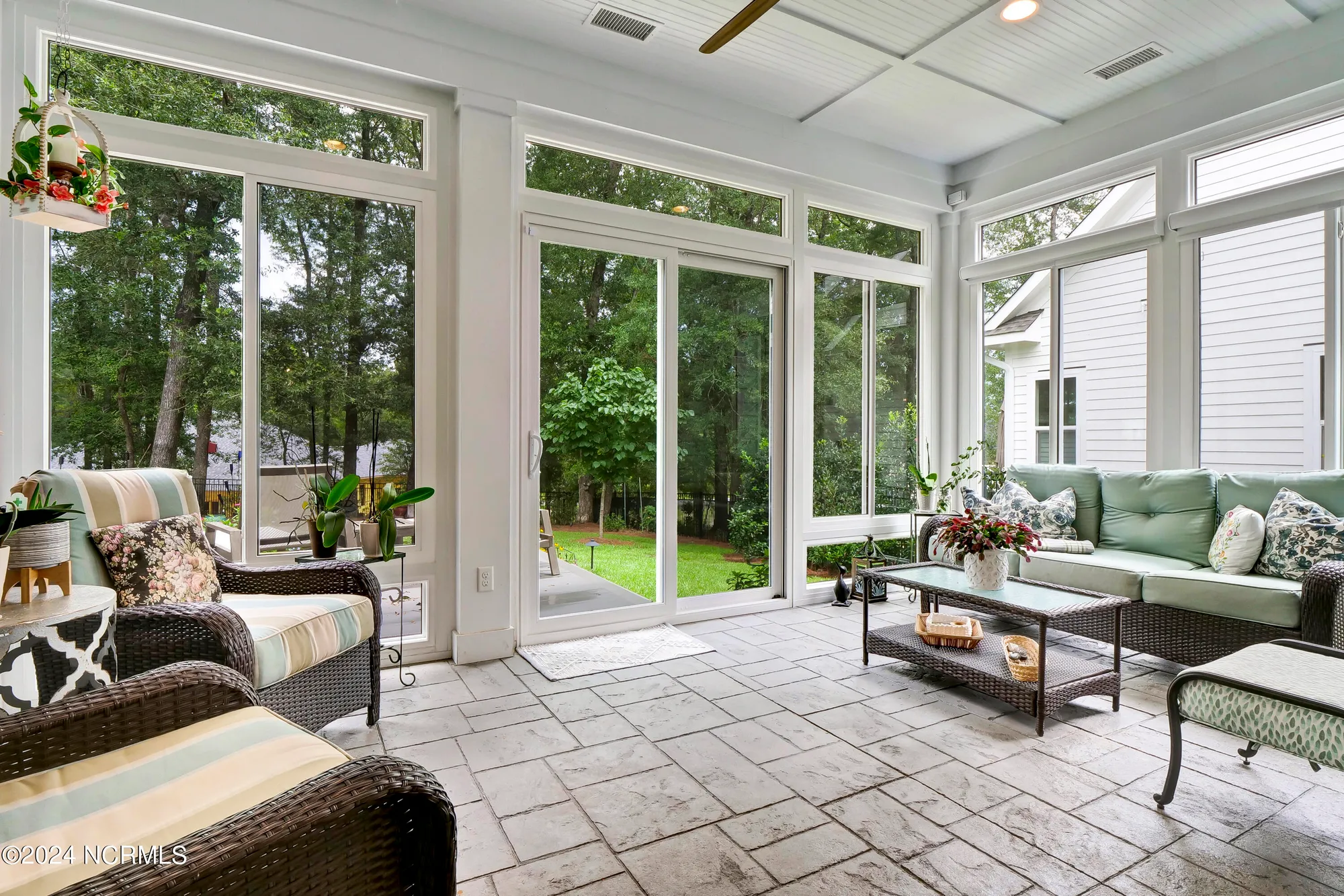 Property Slideshow image 42 of 90 | 3726 white cliffs dr, Castle Hayne, NC, 28429