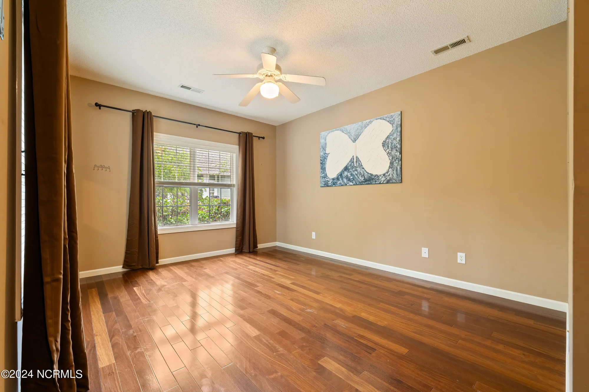 Property Slideshow image 26 of 77 | 4144 amblestone way, Southport, NC, 28461