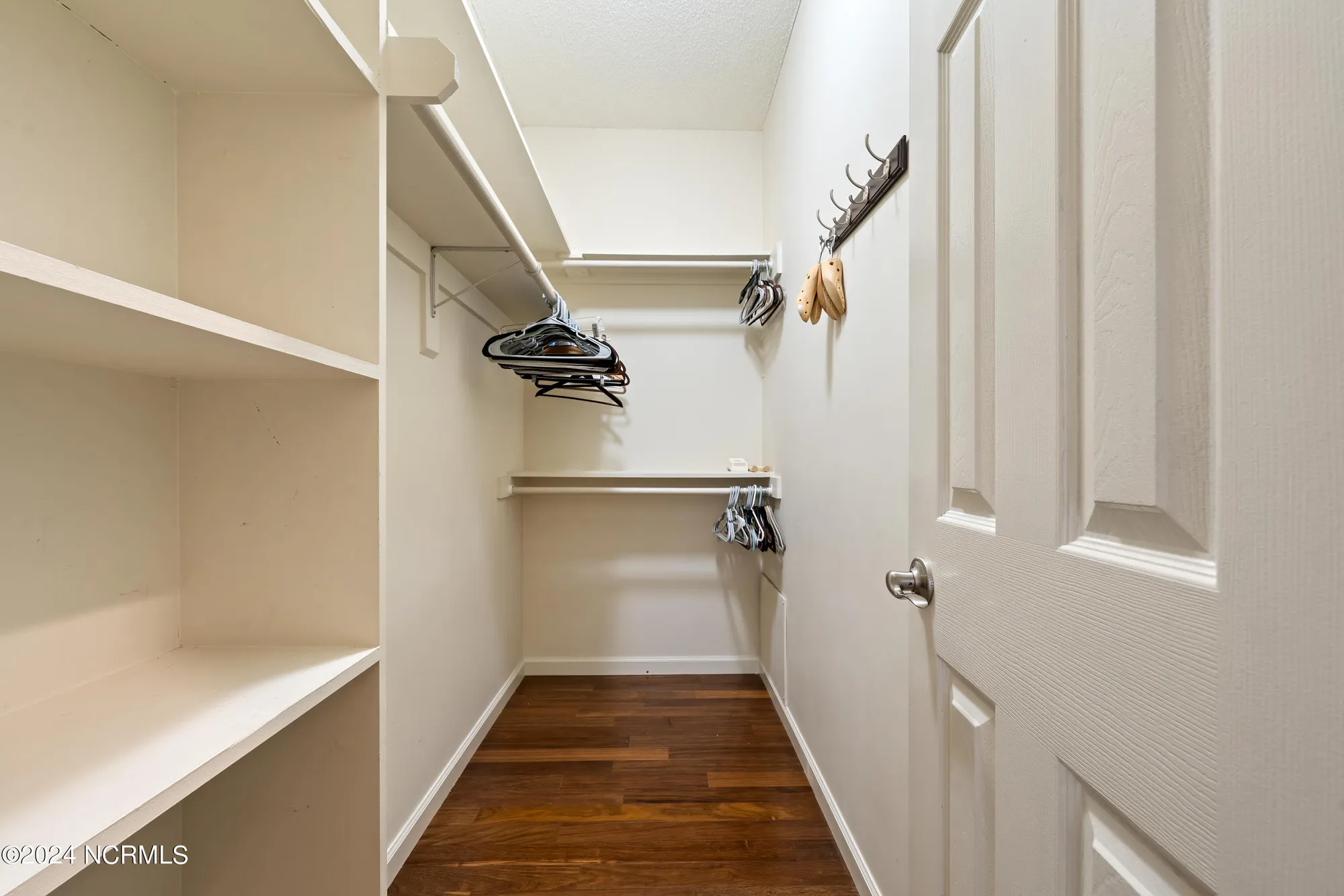 Property Slideshow image 33 of 77 | 4144 amblestone way, Southport, NC, 28461