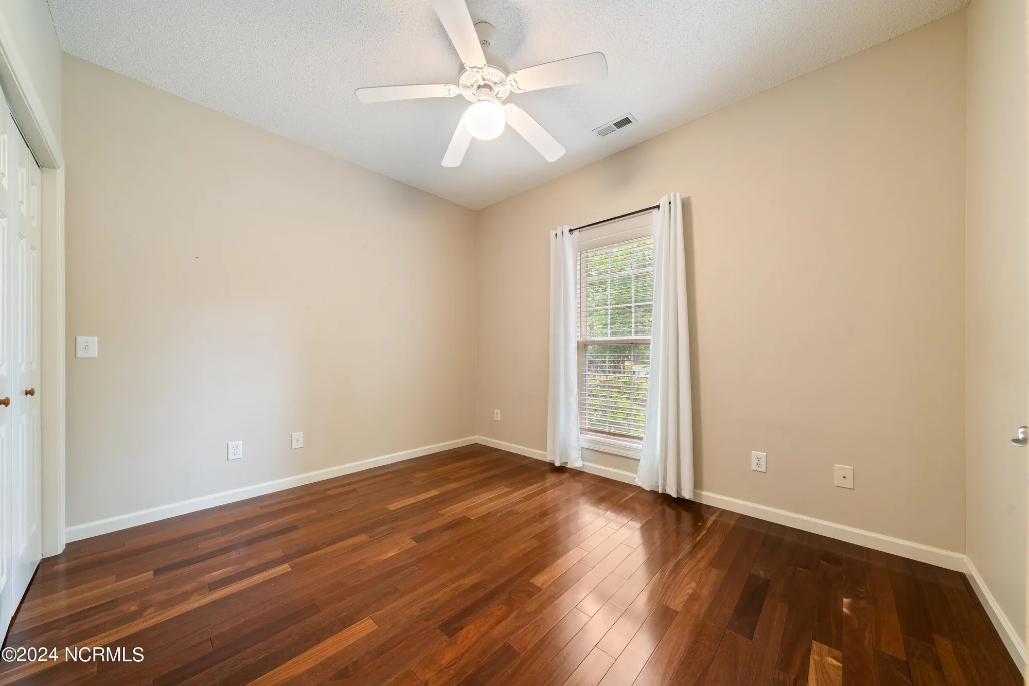 Property Slideshow image 34 of 77 | 4144 amblestone way, Southport, NC, 28461