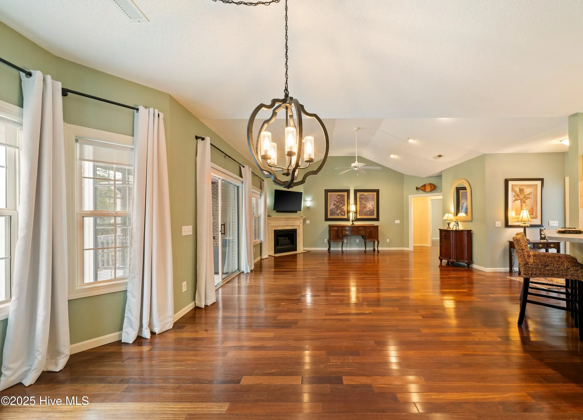 Property Slideshow image 12 of 77 | 4144 amblestone way, Southport, NC, 28461